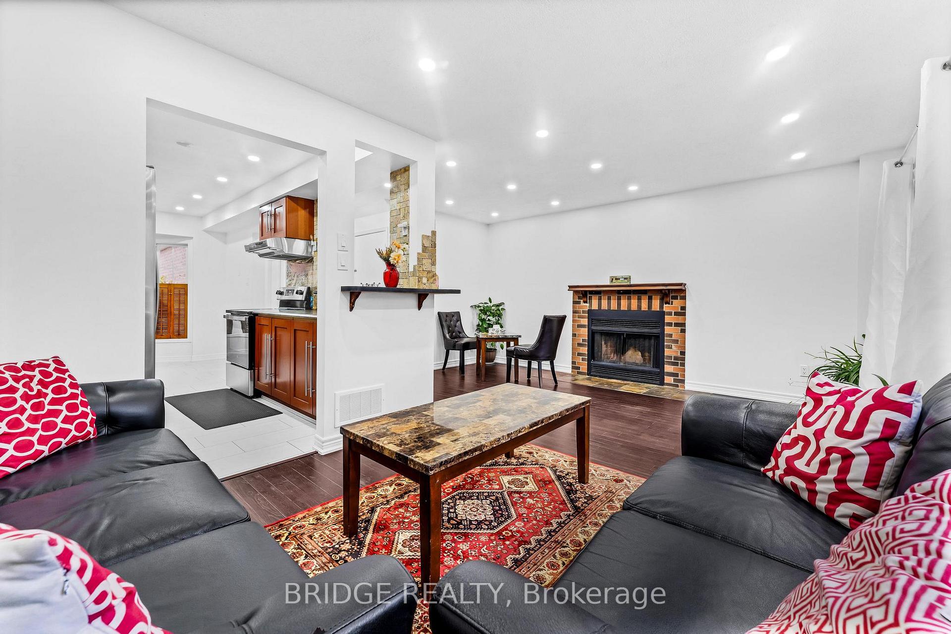 Photo 32 of 61 D'Aubigny Road W, Brantford, West Brant — HOMEH