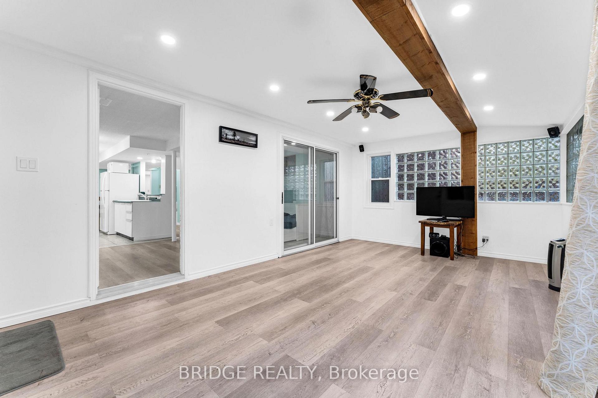 Photo 25 of 61 D'Aubigny Road W, Brantford, West Brant — HOMEH