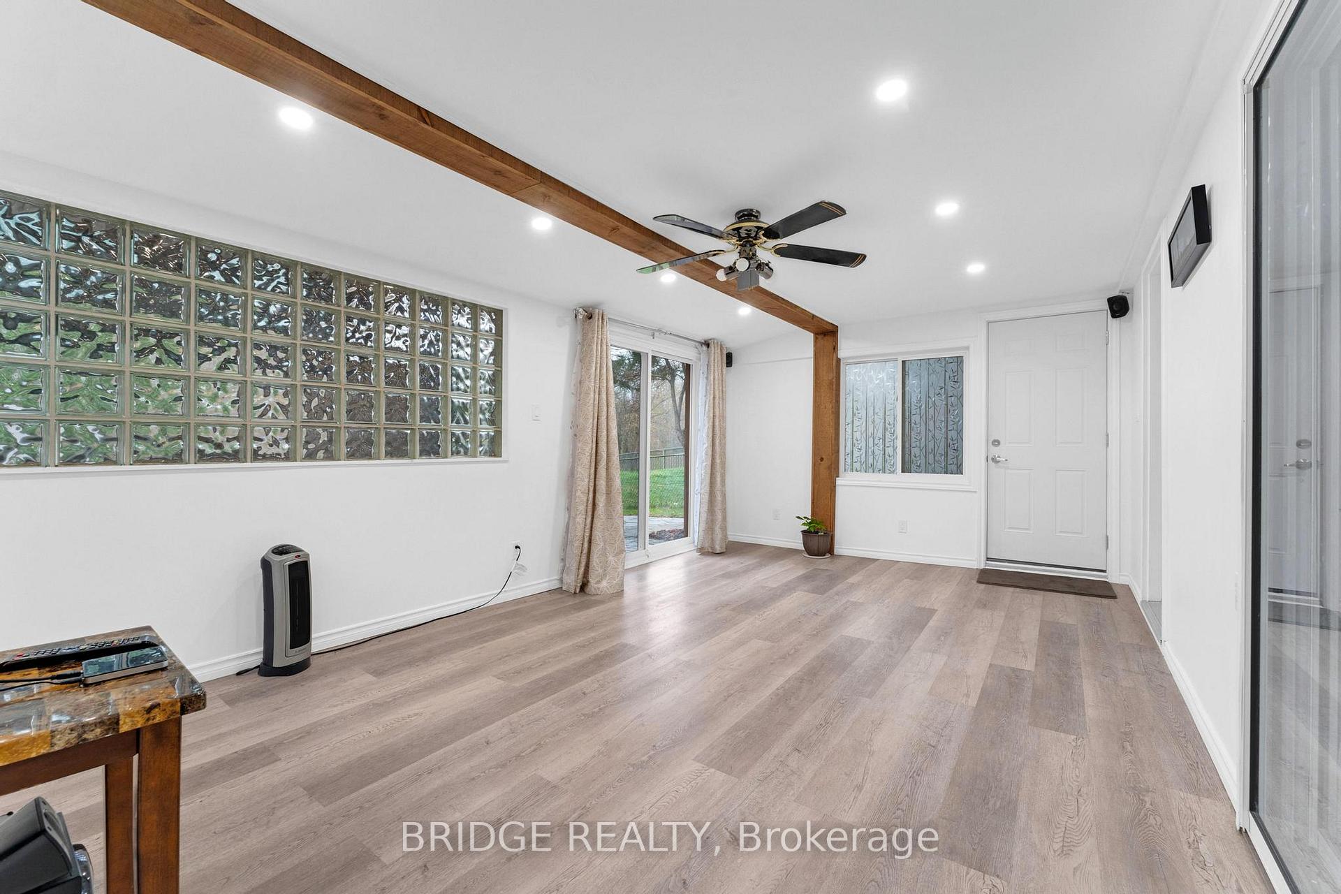 Photo 22 of 61 D'Aubigny Road W, Brantford, West Brant — HOMEH