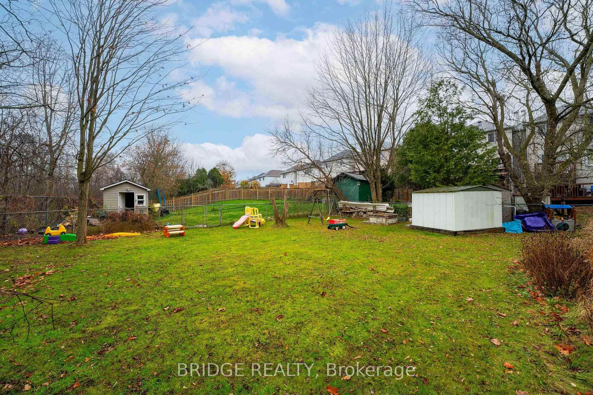 Photo 37 of 61 D'Aubigny Road W, Brantford, West Brant — HOMEH