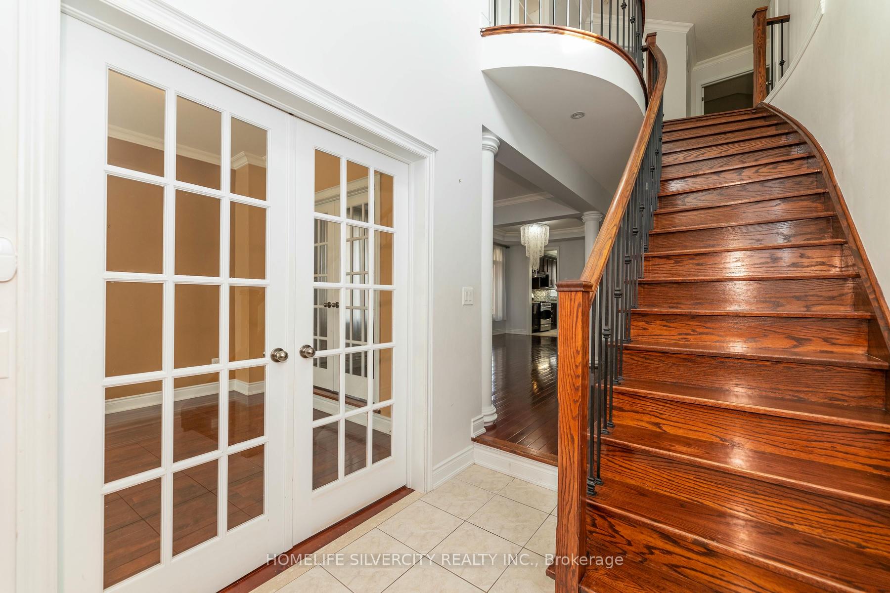 Photo 30 of 46 Eaglesprings Crescent, Brampton, Bram East — HOMEH