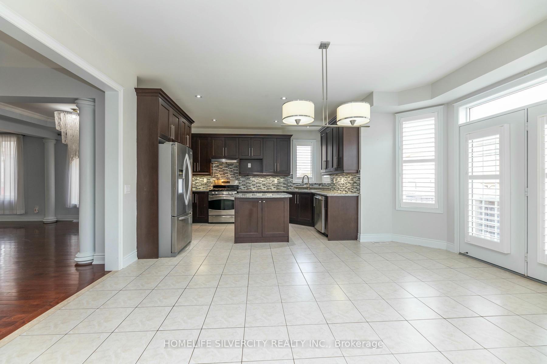 Photo 17 of 46 Eaglesprings Crescent, Brampton, Bram East — HOMEH