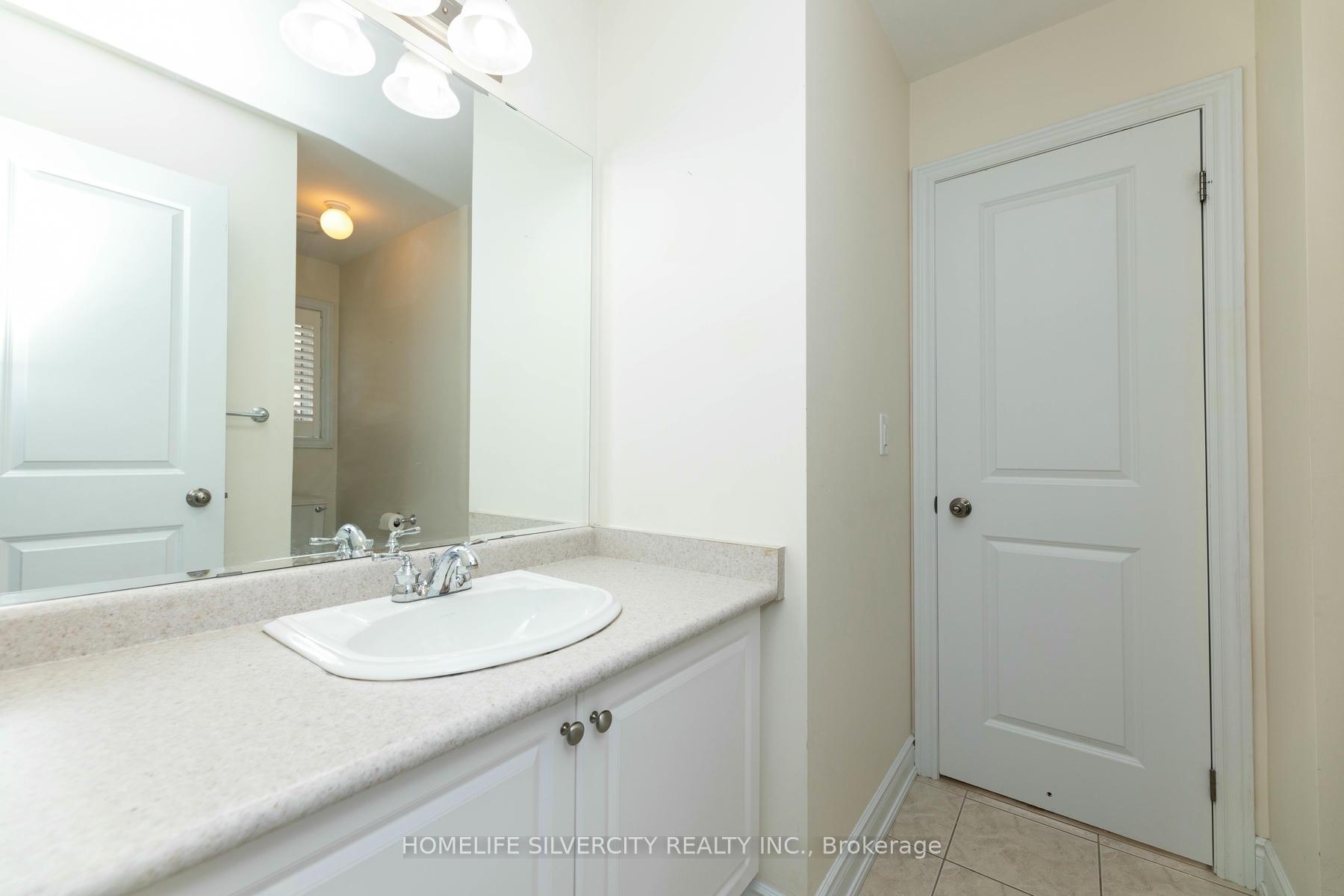 Photo 20 of 46 Eaglesprings Crescent, Brampton, Bram East — HOMEH