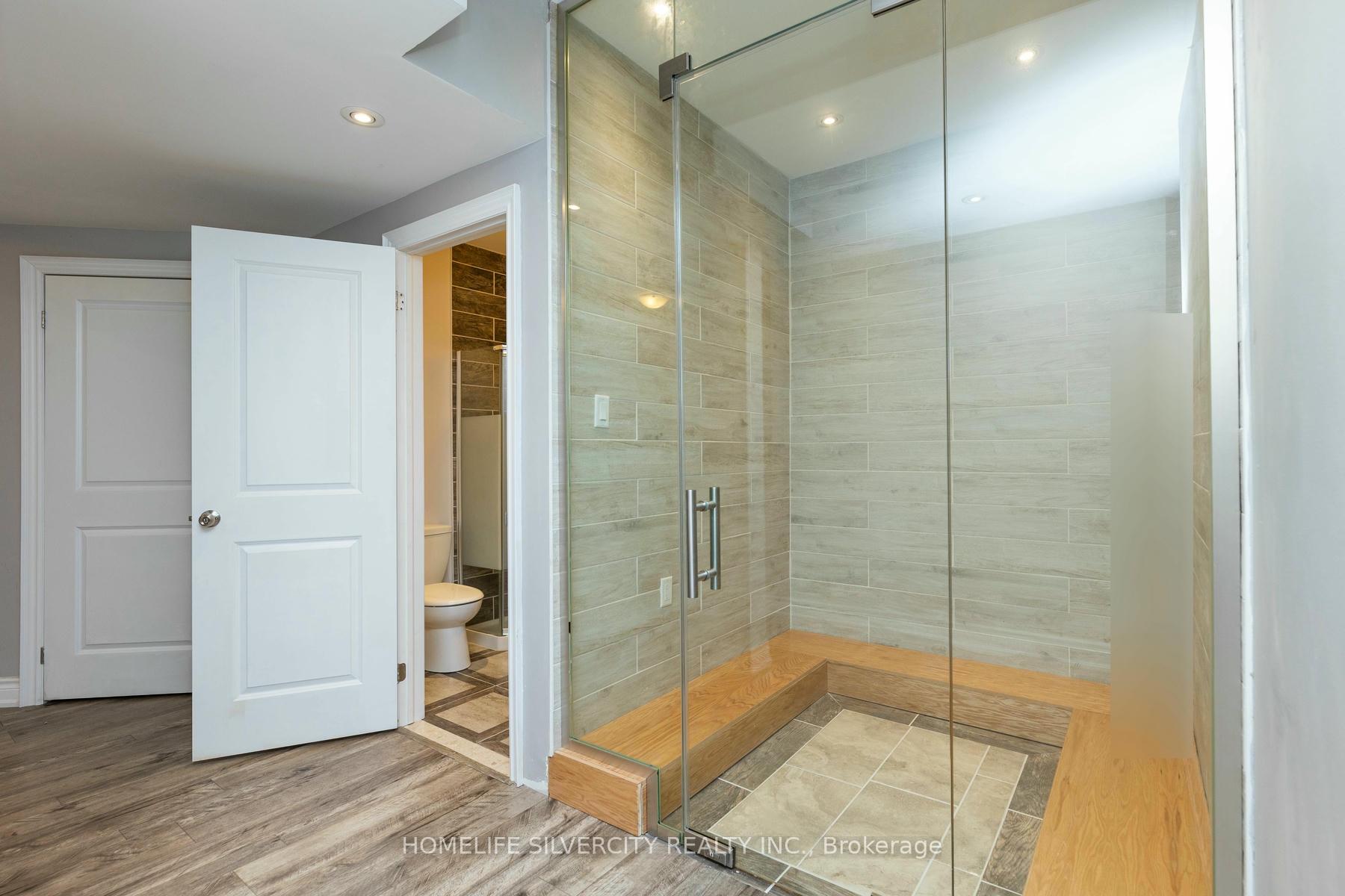 Photo 25 of 46 Eaglesprings Crescent, Brampton, Bram East — HOMEH