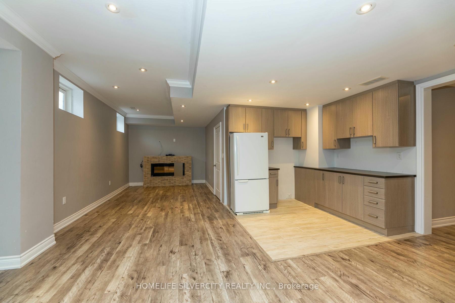 Photo 34 of 46 Eaglesprings Crescent, Brampton, Bram East — HOMEH
