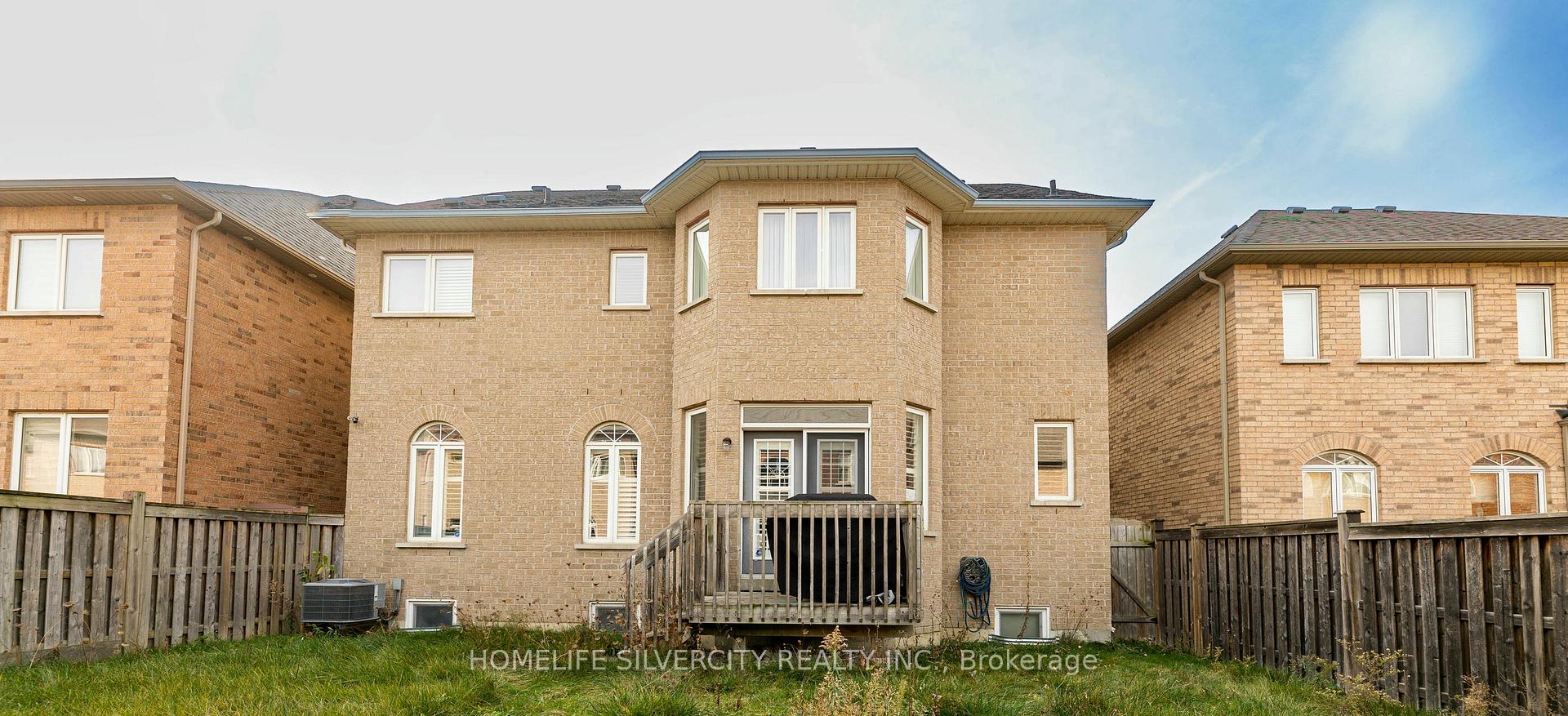 Photo 39 of 46 Eaglesprings Crescent, Brampton, Bram East — HOMEH