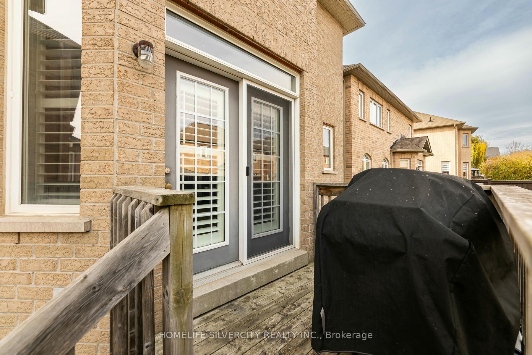 Photo 38 of 46 Eaglesprings Crescent, Brampton, Bram East — HOMEH
