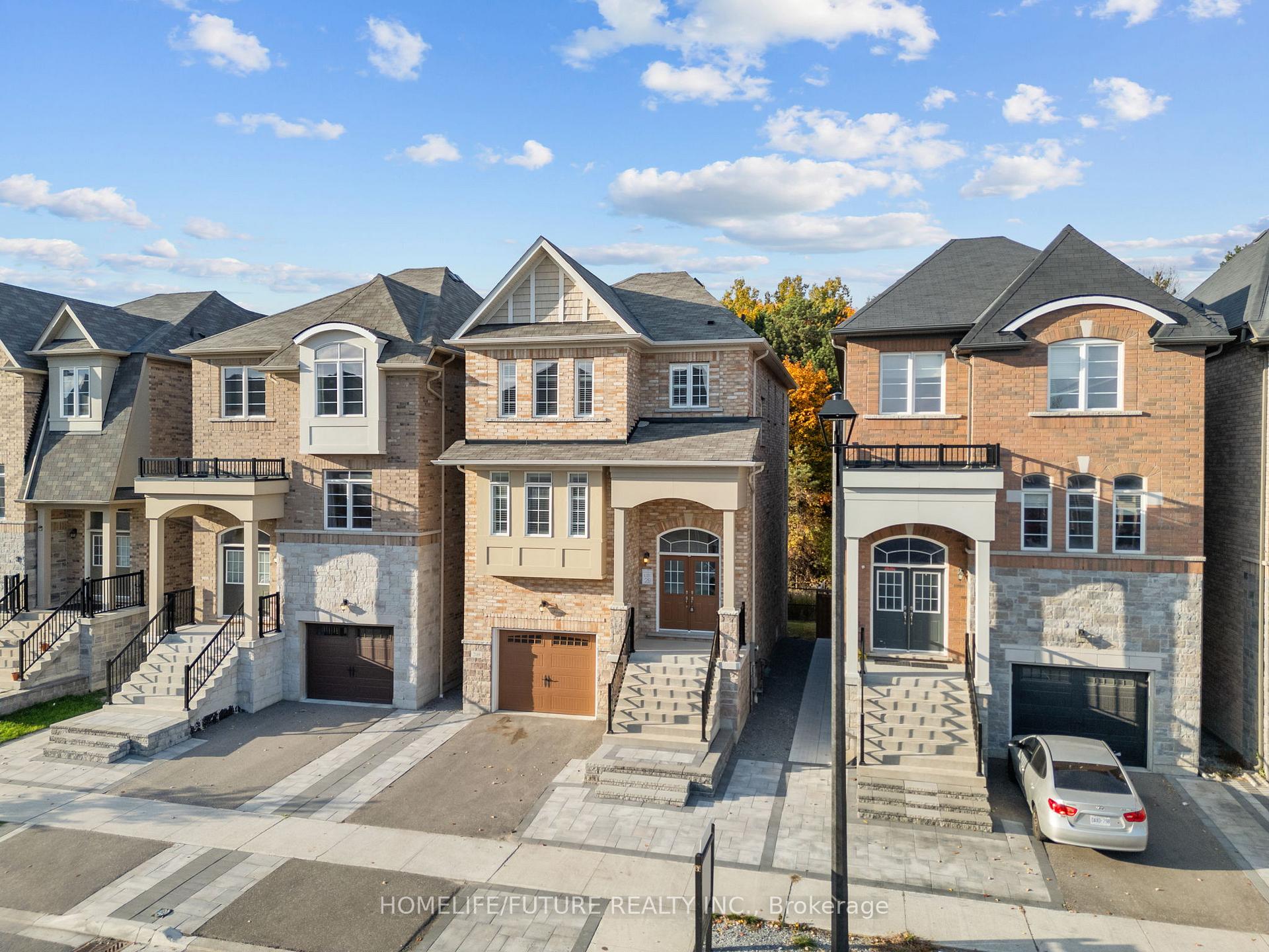 Photo 6 of 2169 Saffron Drive, Pickering, Brock Ridge — HOMEH