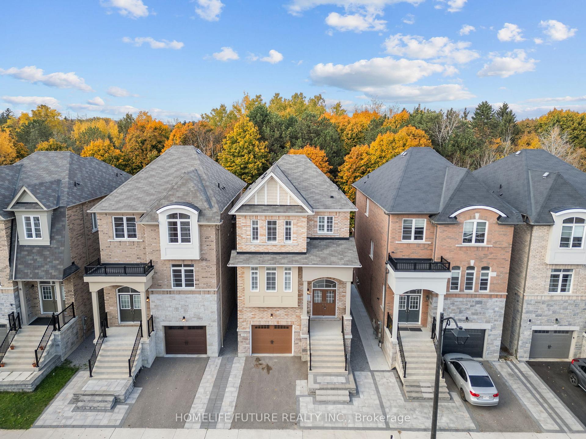 Photo 5 of 2169 Saffron Drive, Pickering, Brock Ridge — HOMEH