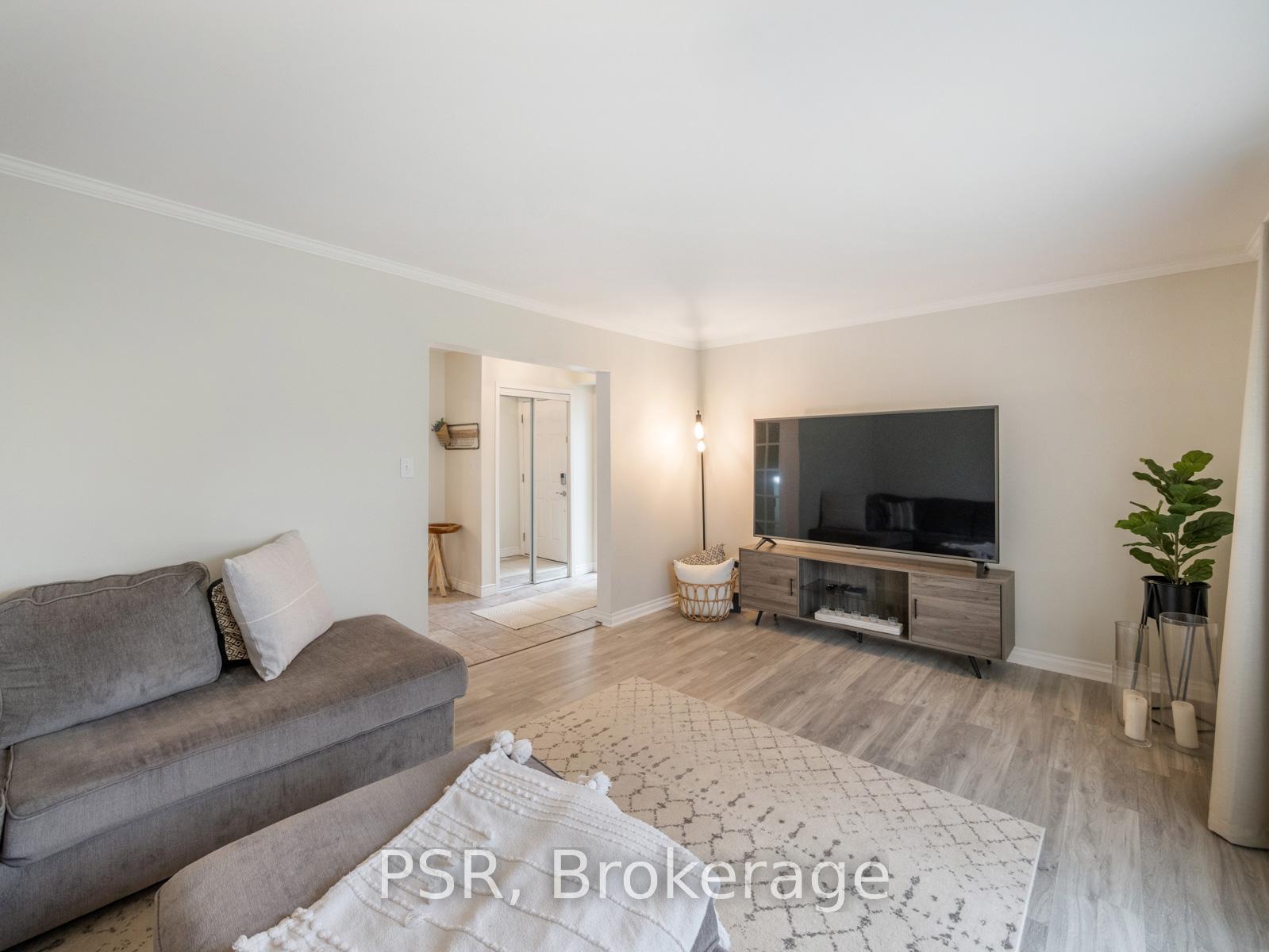 Photo 15 of 1158 Venus Crescent, Oshawa, Lakeview — HOMEH