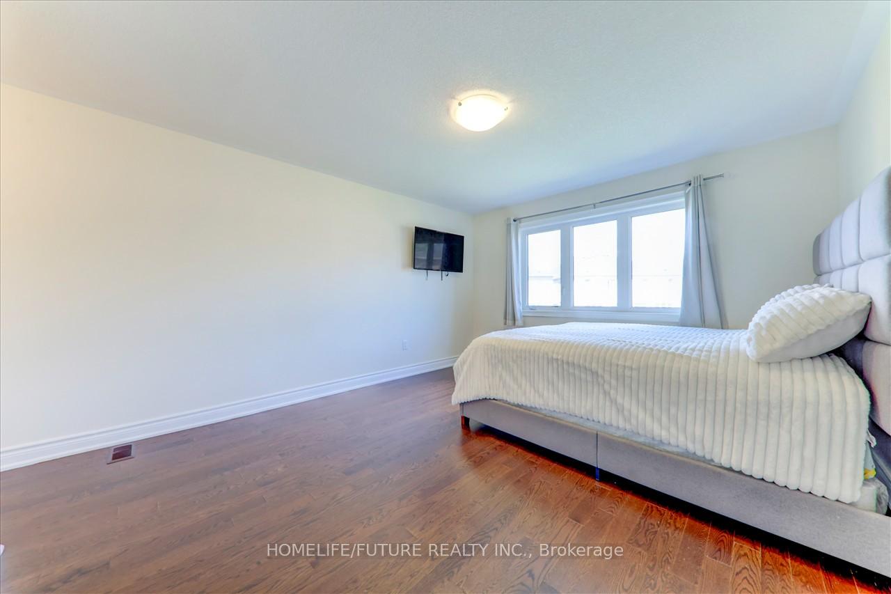 Photo 11 of 25 Ryler Way, Markham, Cedarwood — HOMEH