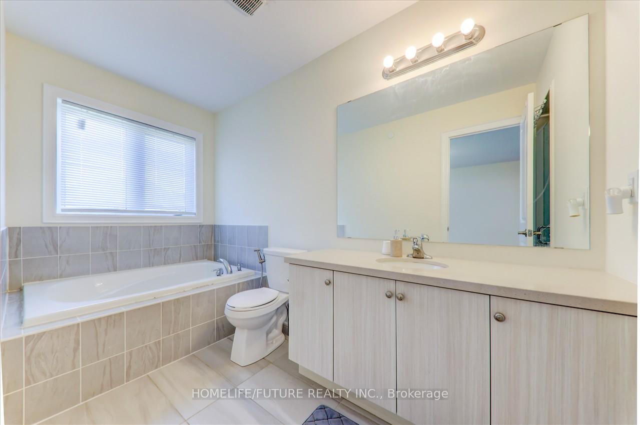 Photo 16 of 25 Ryler Way, Markham, Cedarwood — HOMEH