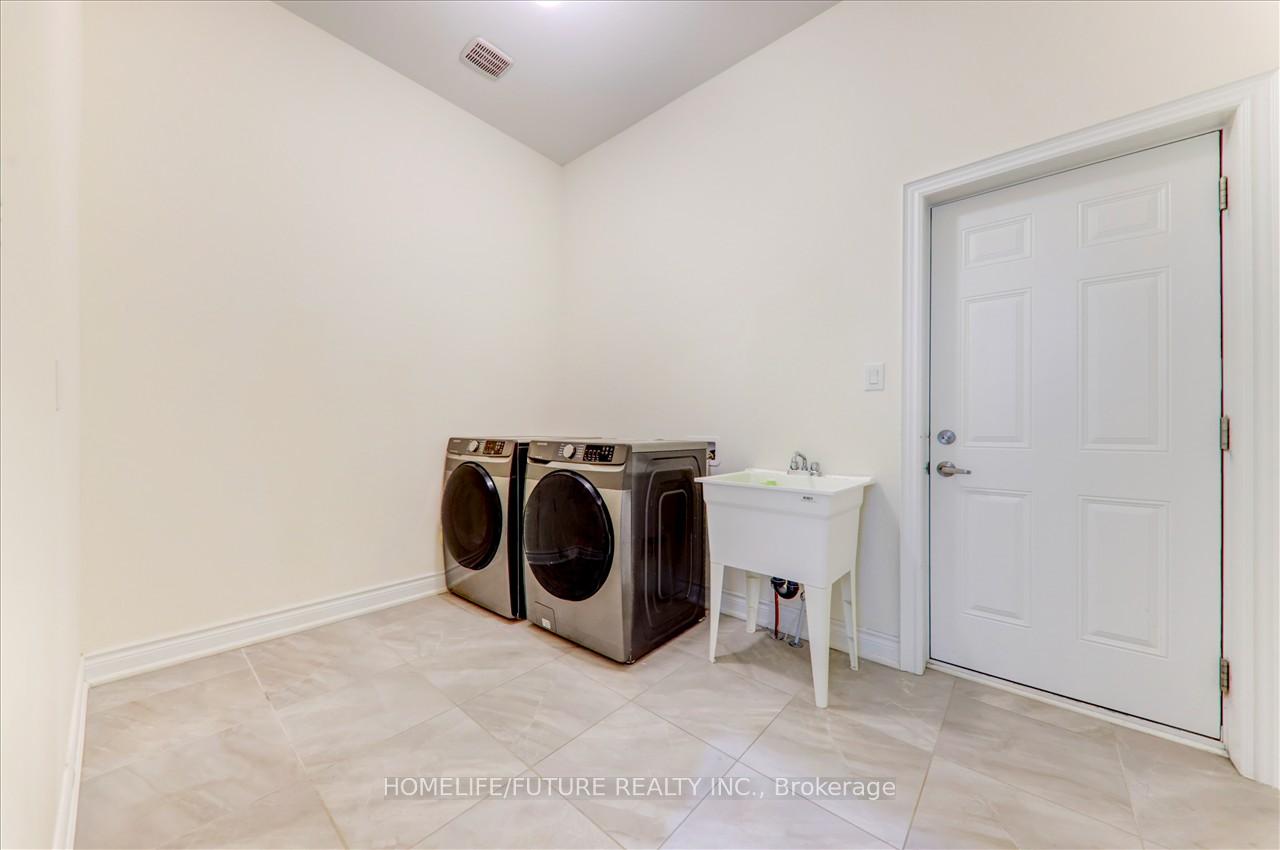 Photo 24 of 25 Ryler Way, Markham, Cedarwood — HOMEH