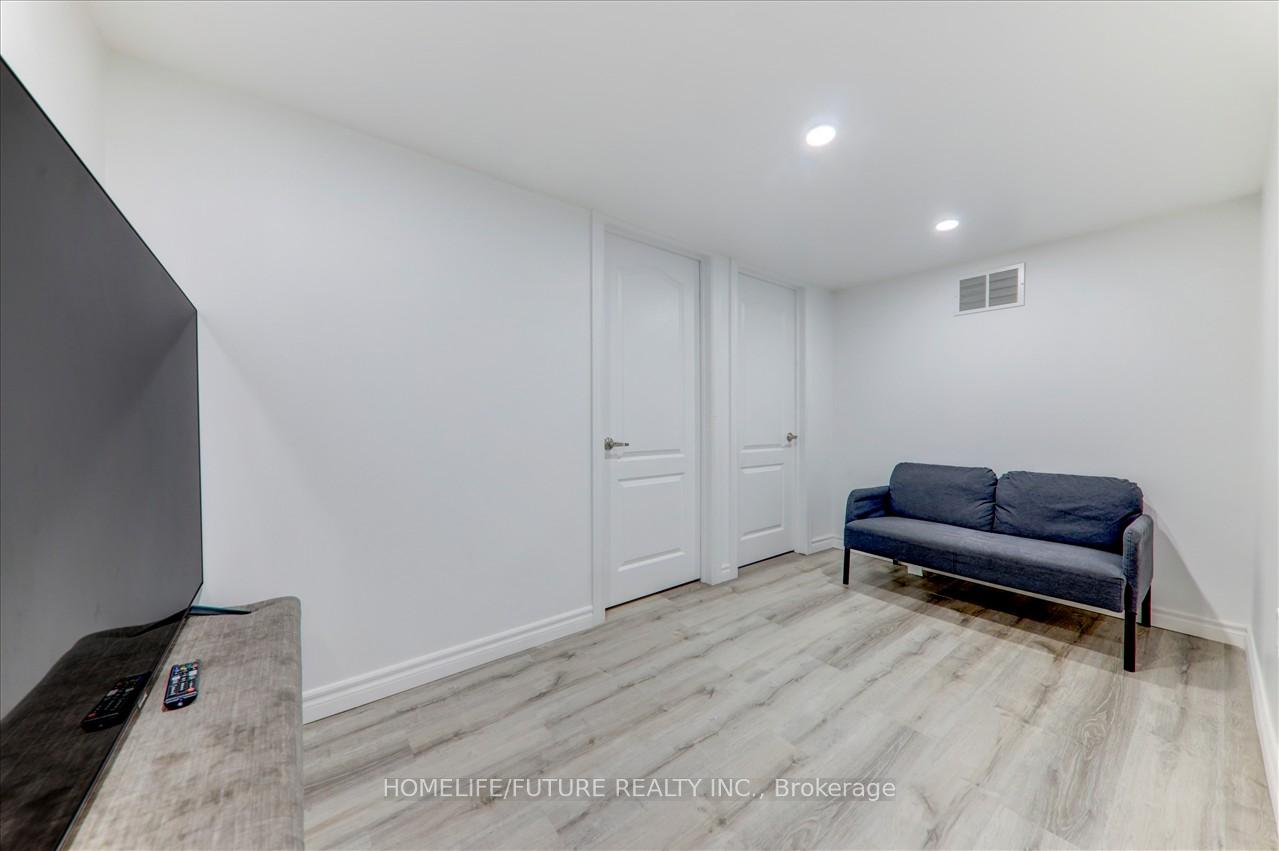 Photo 25 of 25 Ryler Way, Markham, Cedarwood — HOMEH
