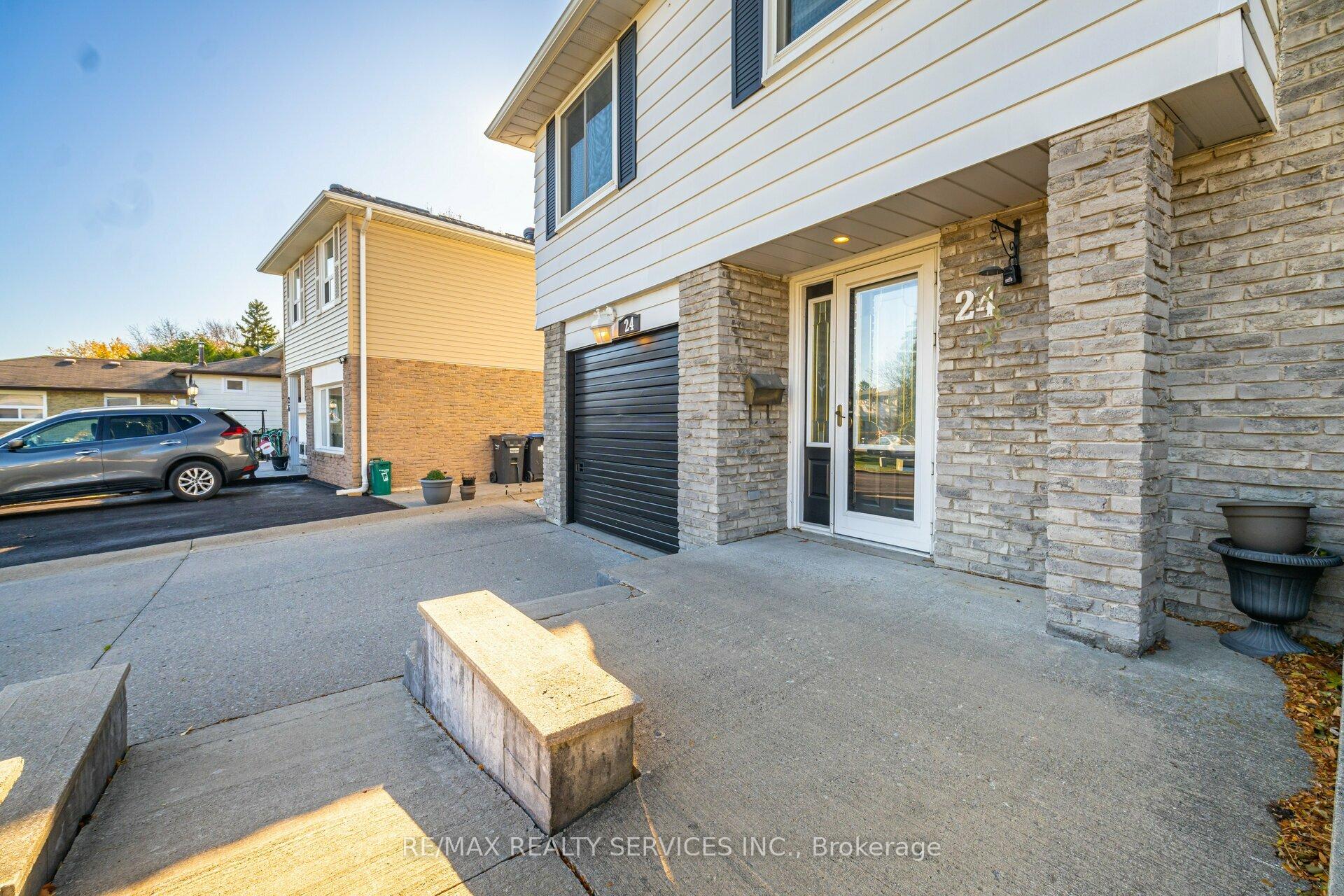 Photo 9 of 24 Grassington Court, Brampton, Northgate — HOMEH