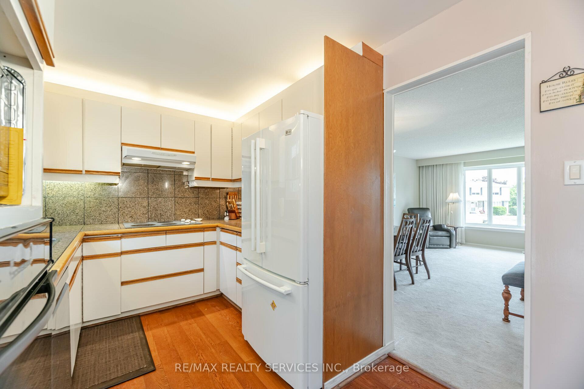 Photo 21 of 24 Grassington Court, Brampton, Northgate — HOMEH