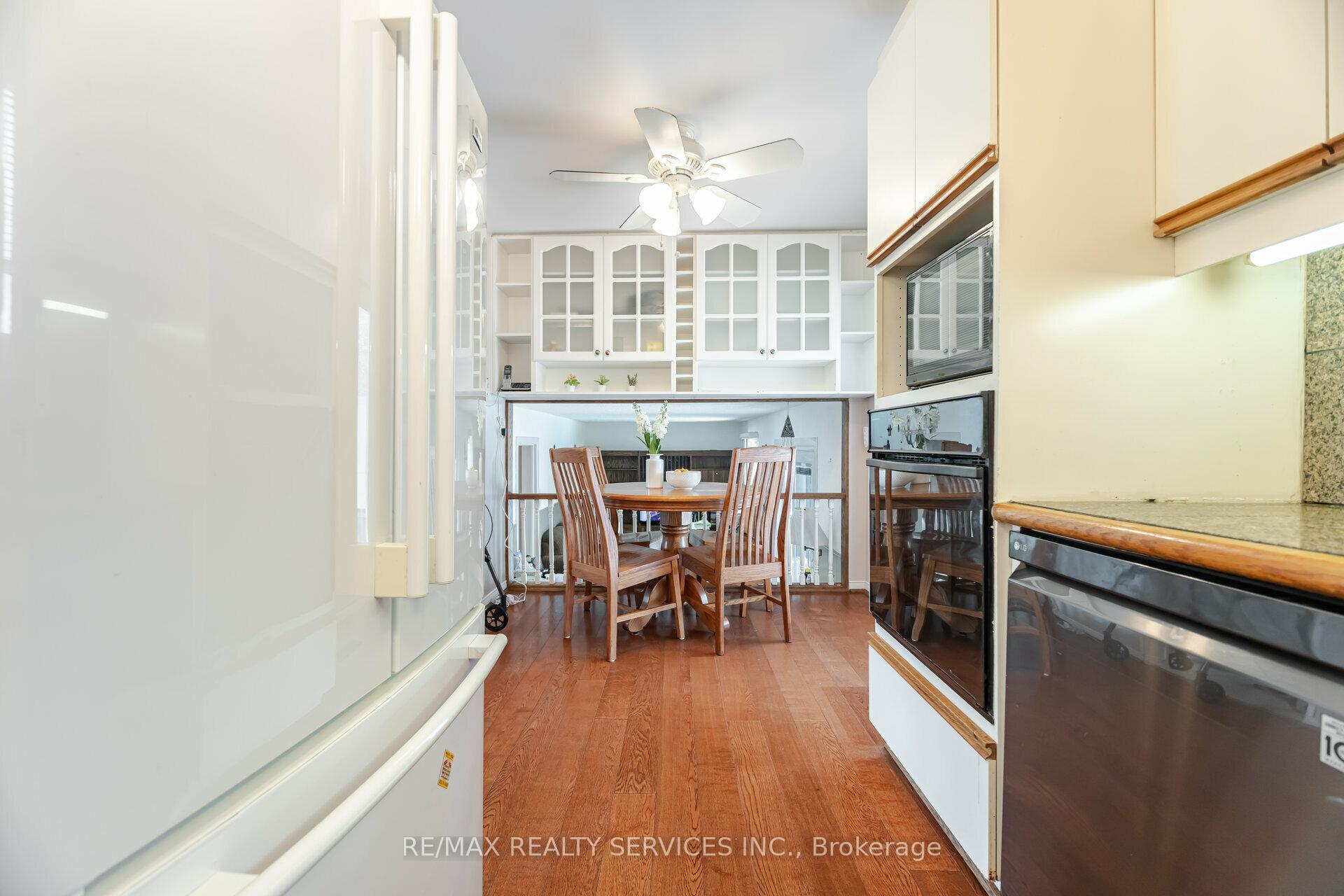 Photo 12 of 24 Grassington Court, Brampton, Northgate — HOMEH