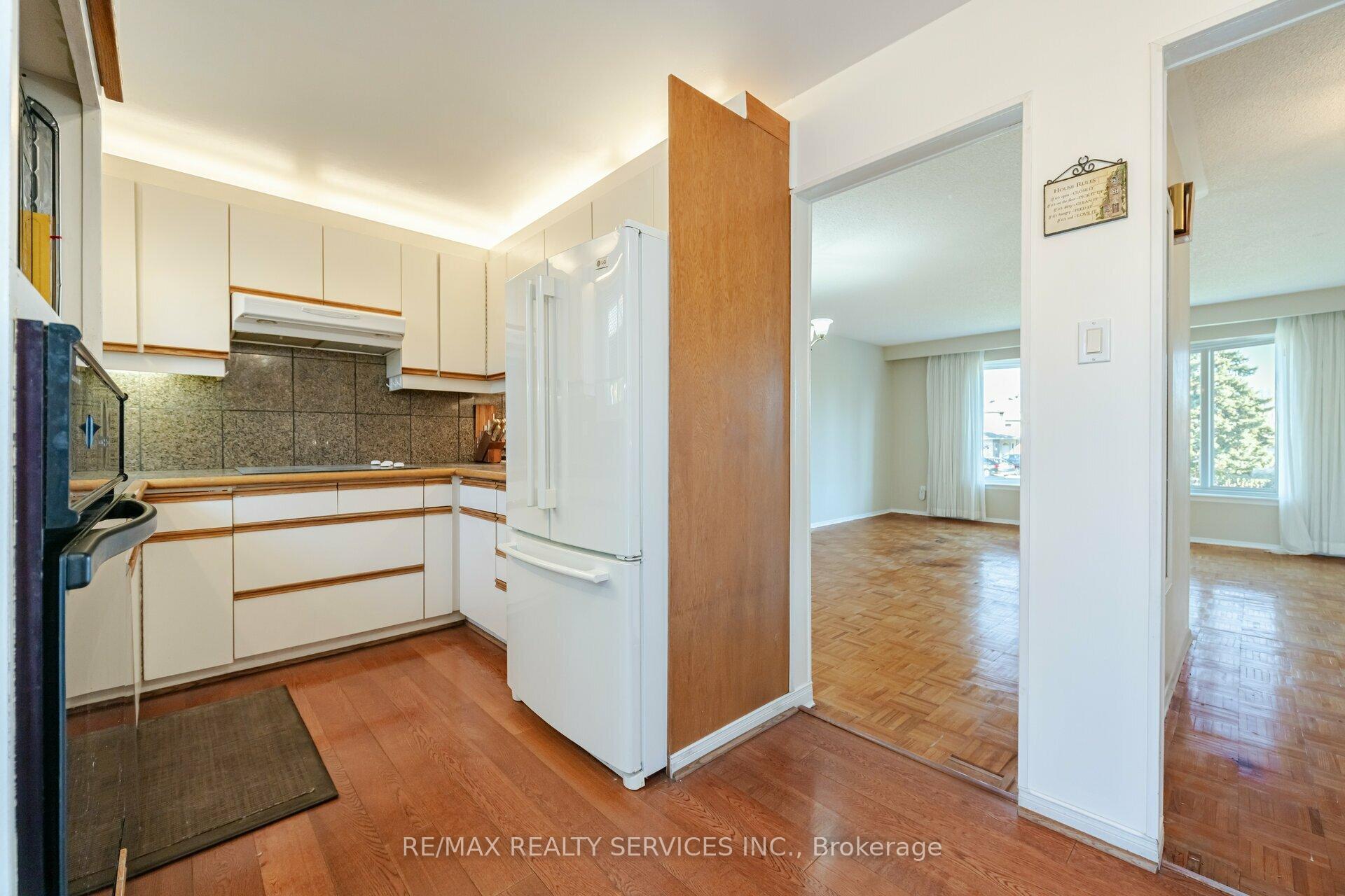 Photo 17 of 24 Grassington Court, Brampton, Northgate — HOMEH