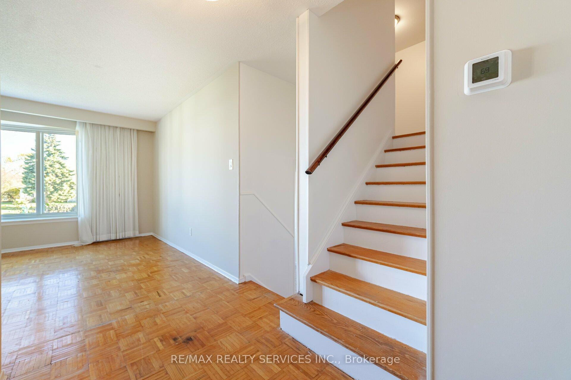 Photo 5 of 24 Grassington Court, Brampton, Northgate — HOMEH