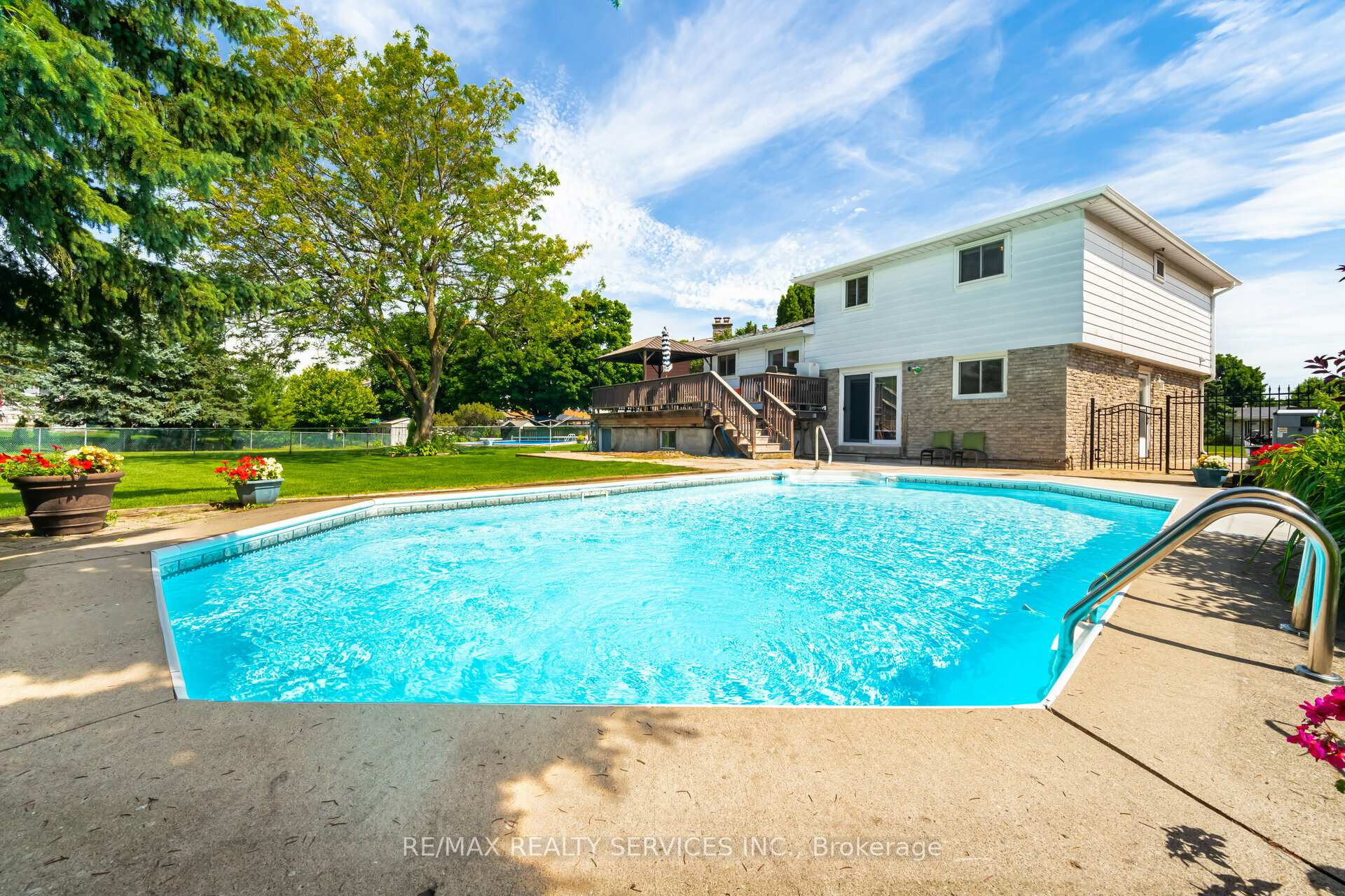 Photo 28 of 24 Grassington Court, Brampton, Northgate — HOMEH
