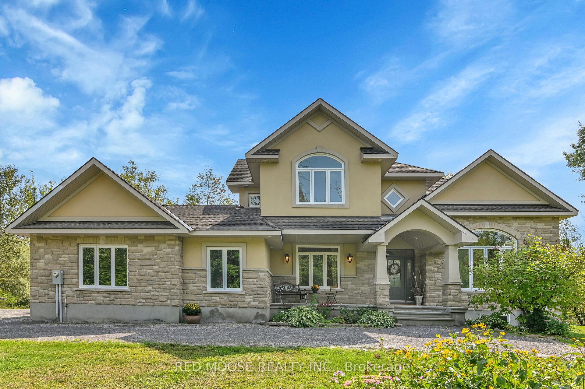 Front of 1700 Reindeer Way