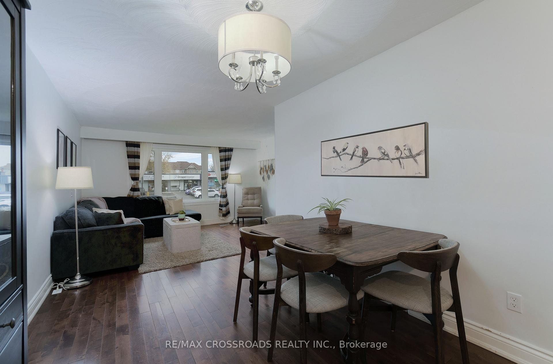 Photo 12 of 3677 St Clair Avenue, Scarborough, Cliffcrest — HOMEH