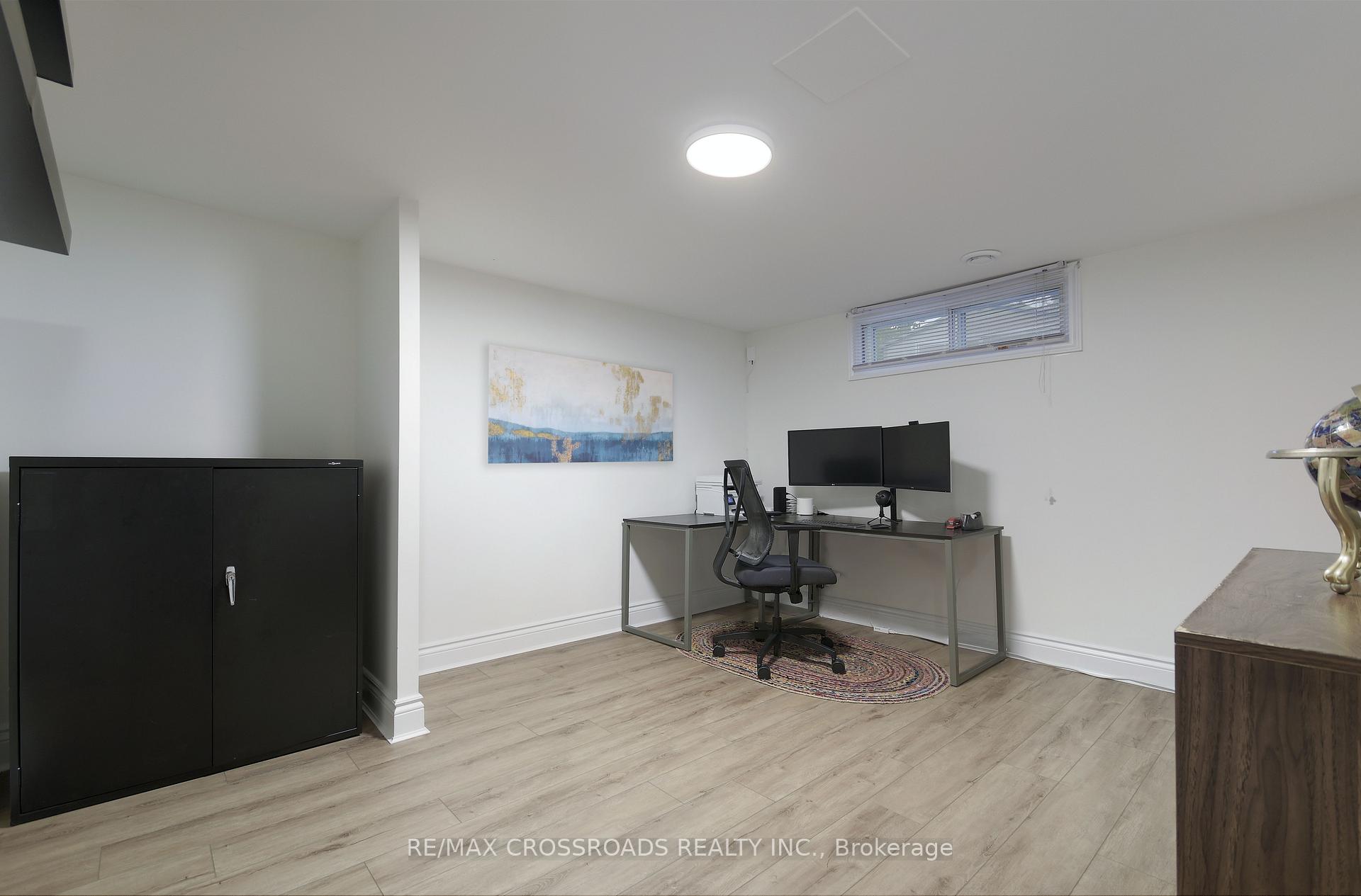 Photo 13 of 3677 St Clair Avenue, Scarborough, Cliffcrest — HOMEH