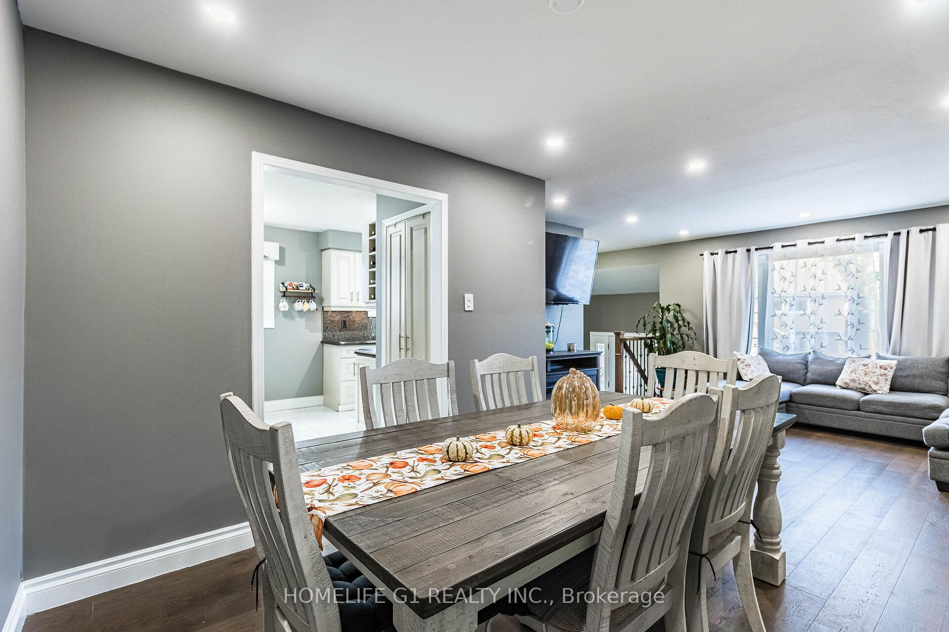 Photo 7 of 86 Primrose Crescent, Brampton, Heart Lake — HOMEH