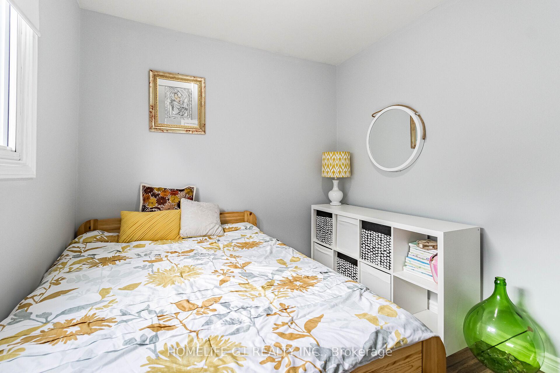 Photo 16 of 86 Primrose Crescent, Brampton, Heart Lake — HOMEH