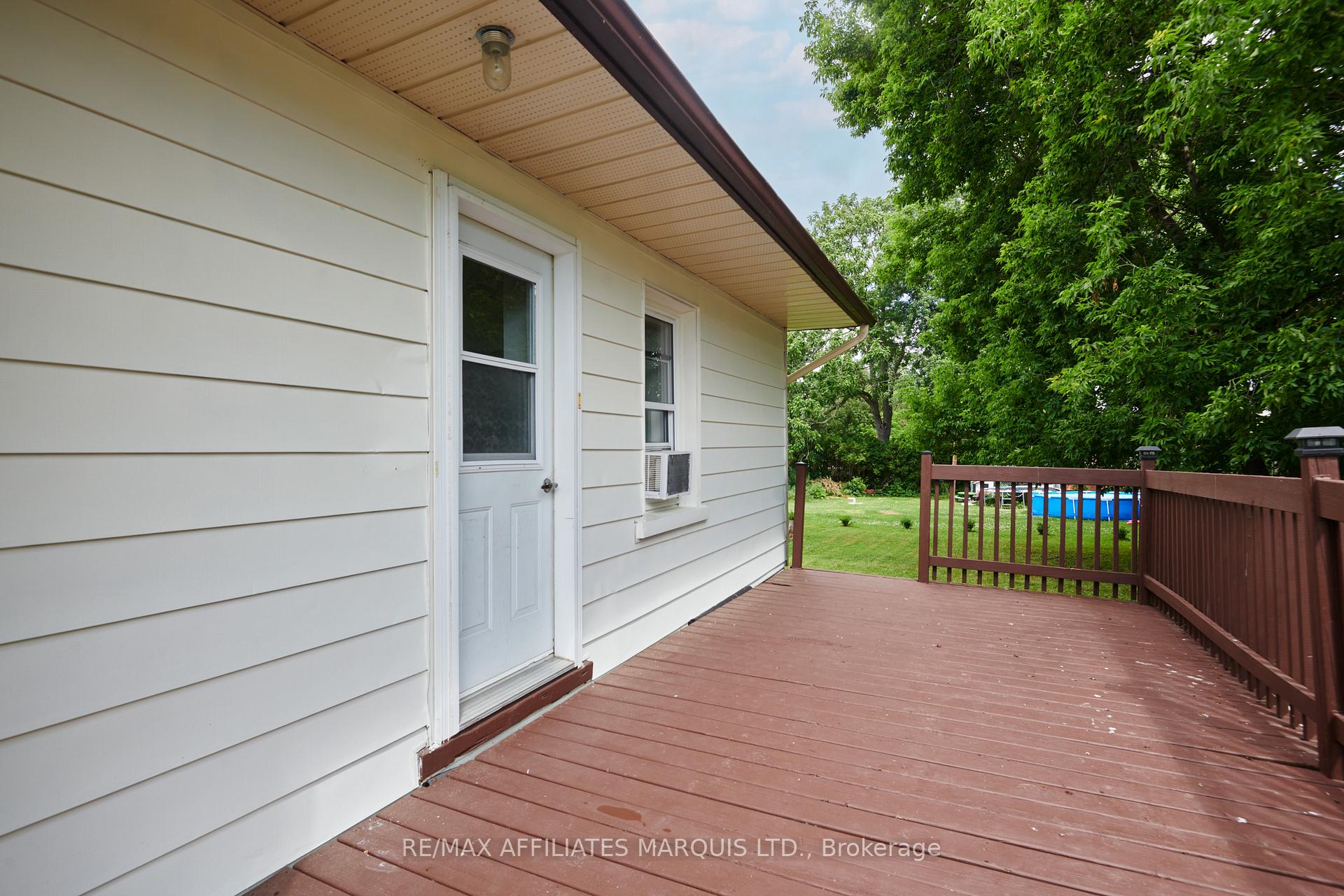 Photo 15 of 337 Sixth Street E, Cornwall — HOMEH