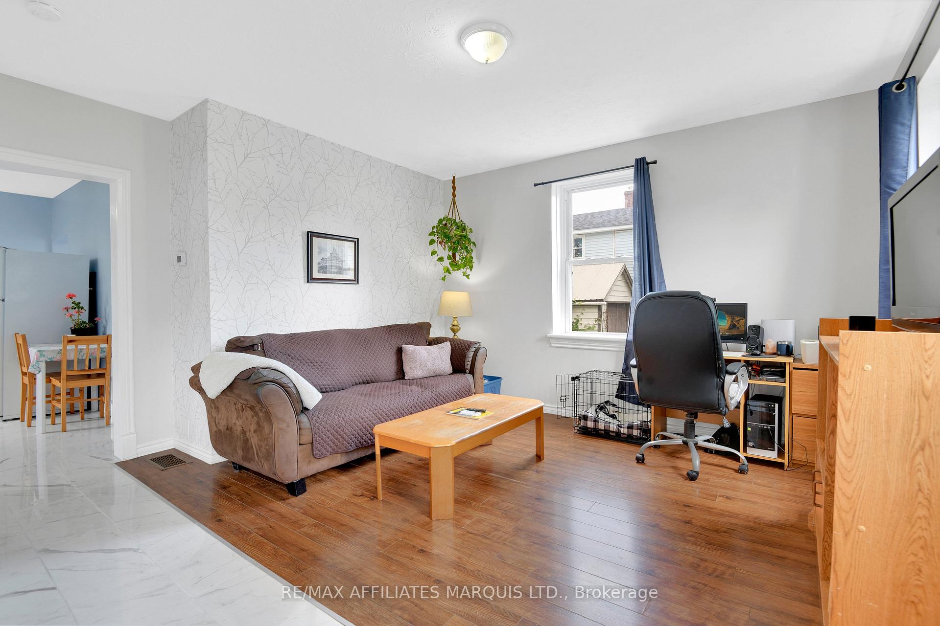 Photo 5 of 337 Sixth Street E, Cornwall — HOMEH