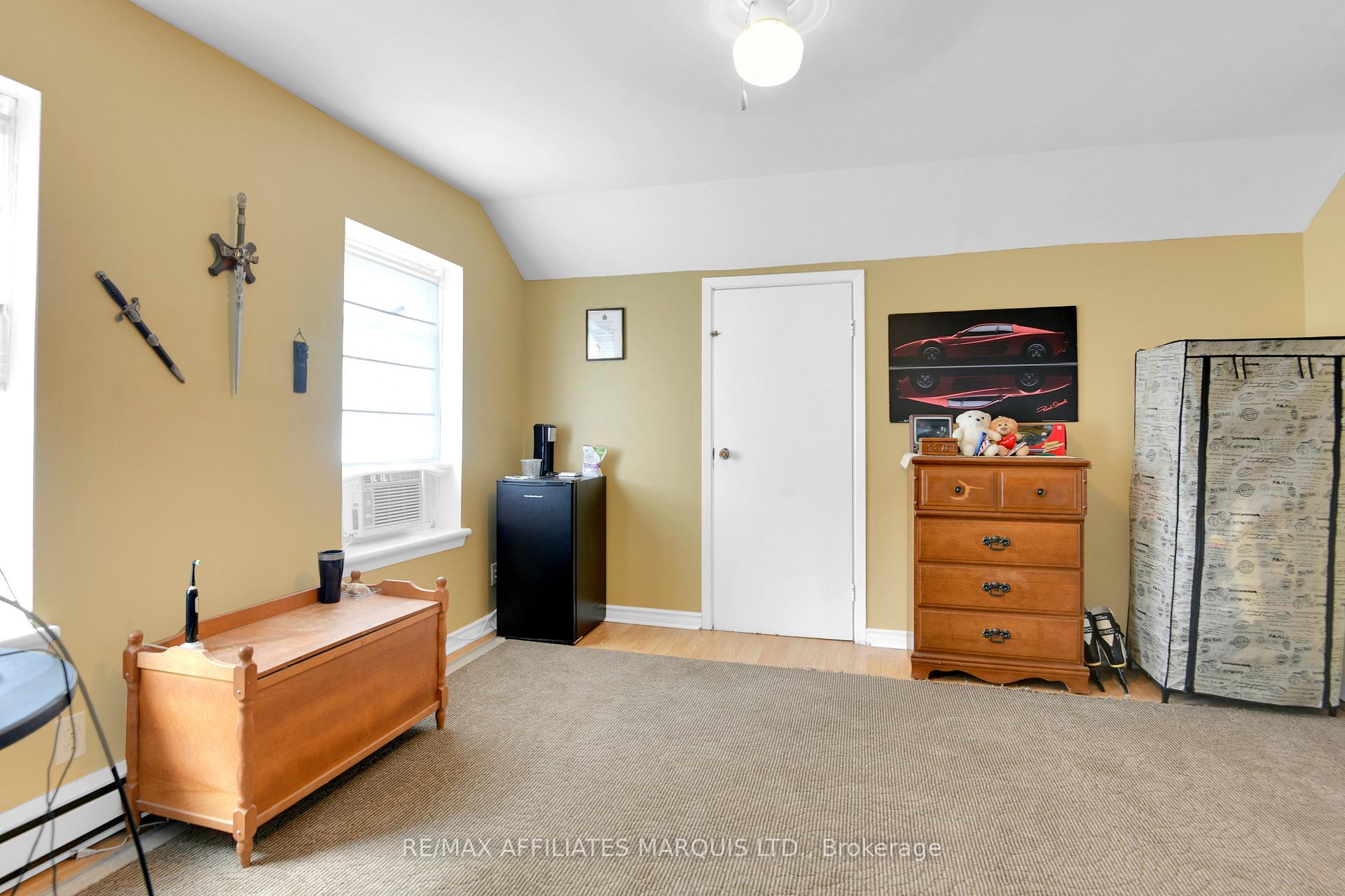 Photo 16 of 337 Sixth Street E, Cornwall — HOMEH