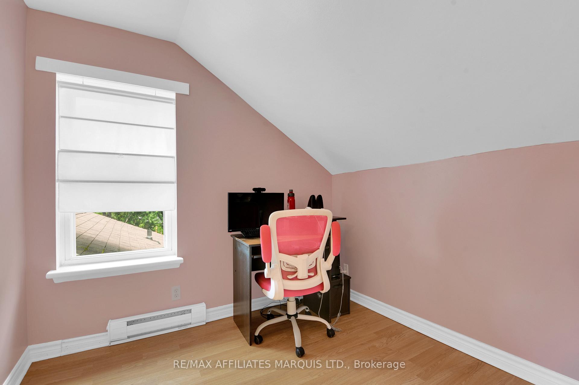Photo 13 of 337 Sixth Street E, Cornwall — HOMEH