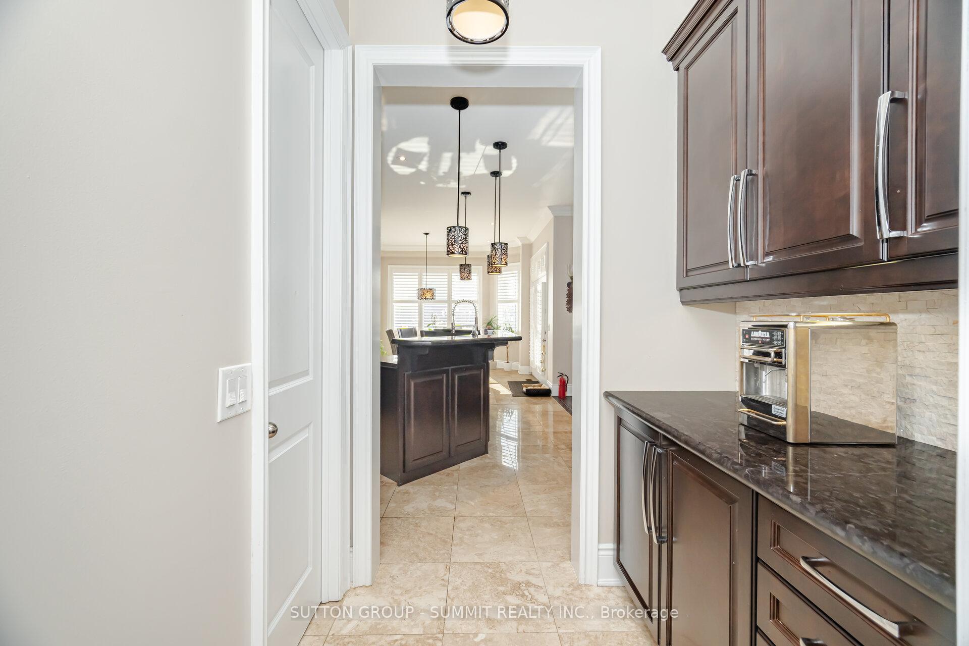 Photo 3 of 16 Adastra Place, Brampton, Bram East — HOMEH