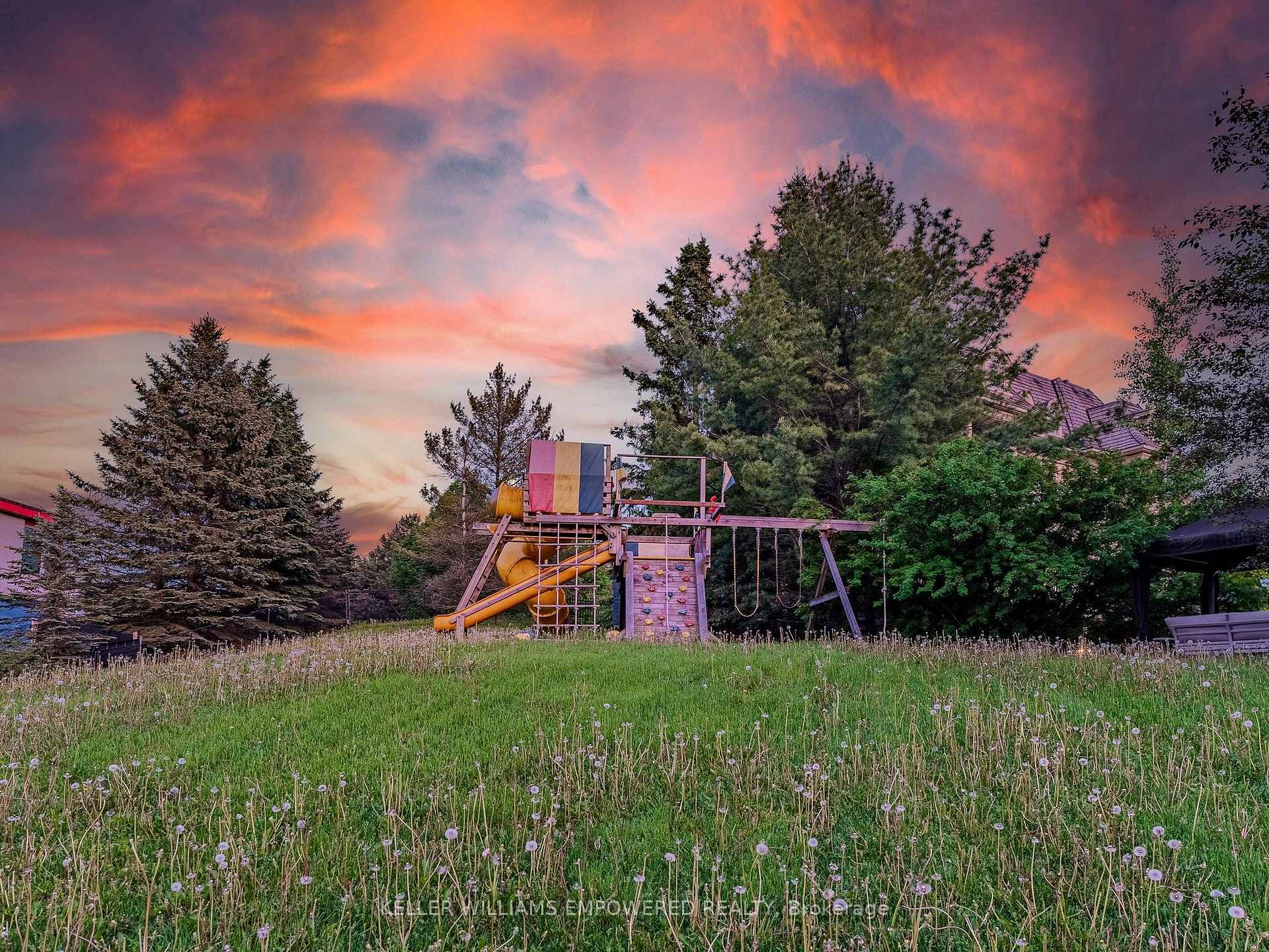 Photo 40 of 18 Mcroberts Place, Aurora, Aurora Estates — HOMEH