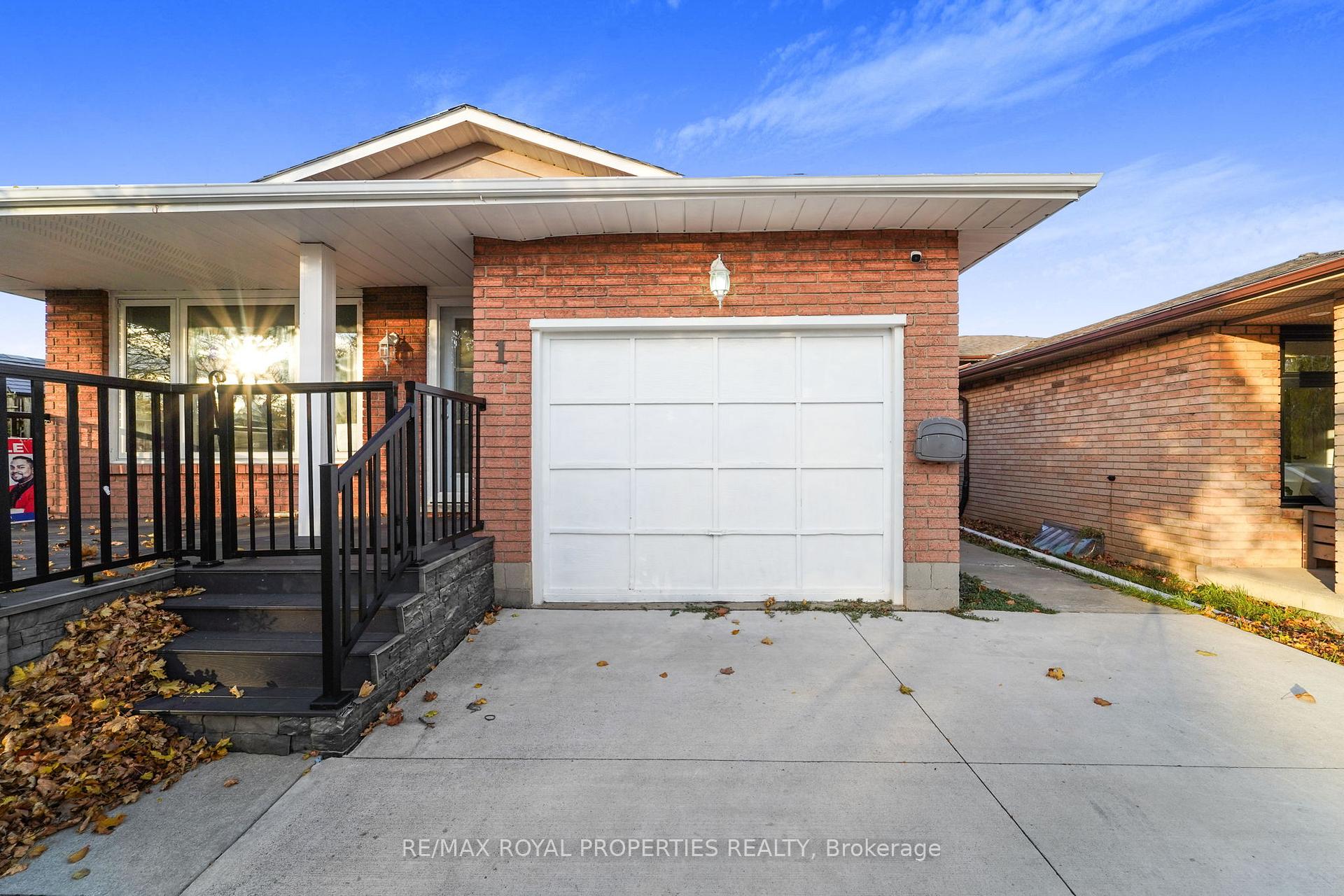 Photo 4 of 1 Halam Avenue, Hamilton, Burkholme — HOMEH