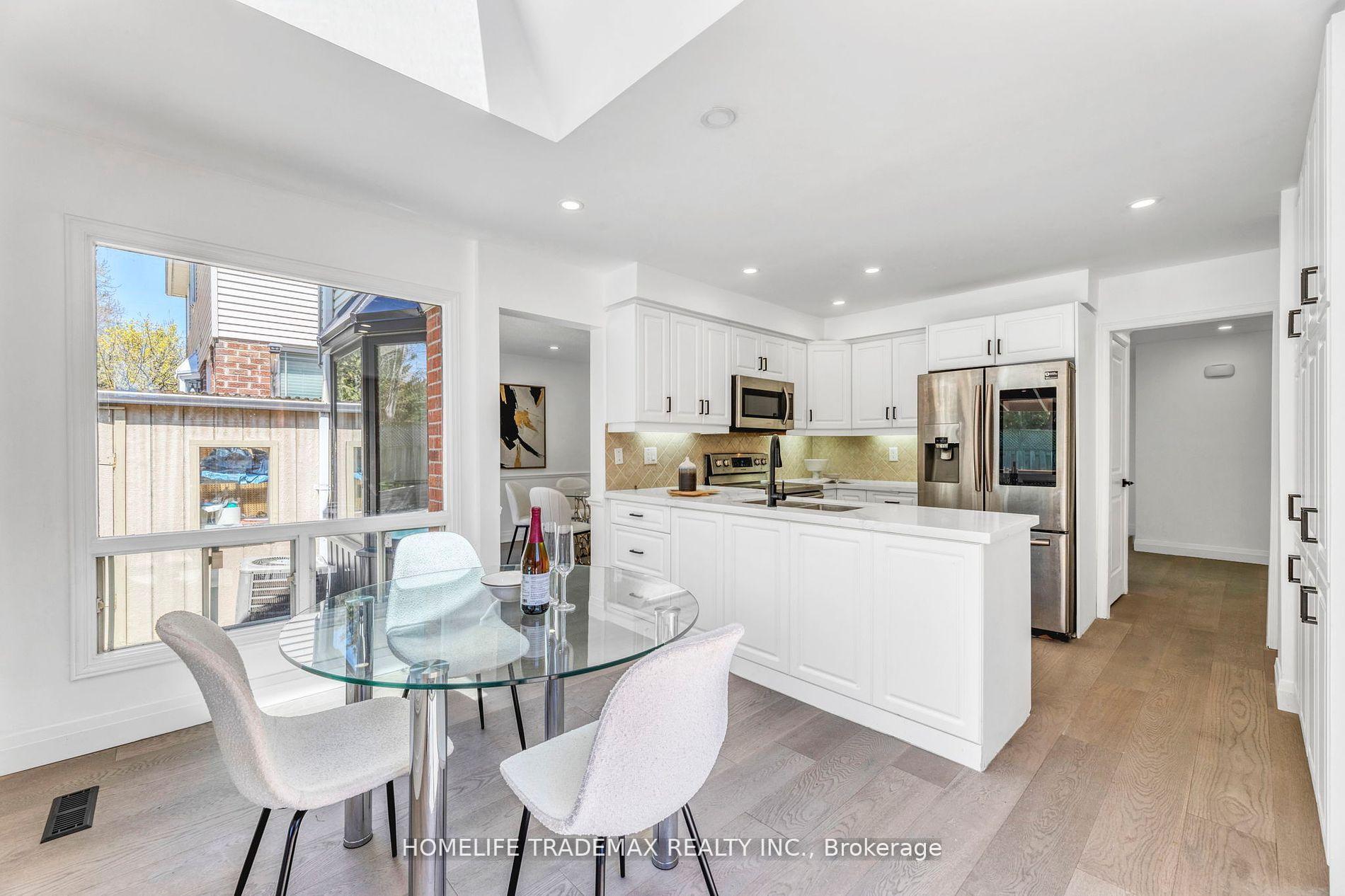 Photo 14 of 1184 Pebblestone Crescent, Pickering, Liverpool — HOMEH
