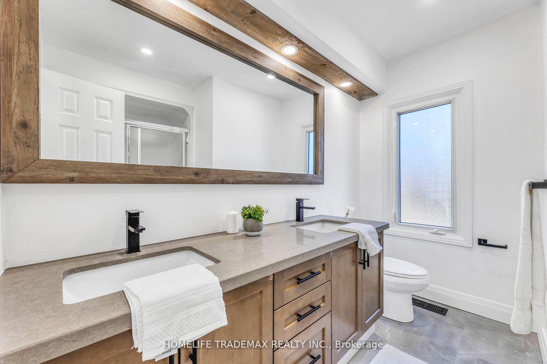 Photo 27 of 1184 Pebblestone Crescent, Pickering, Liverpool — HOMEH
