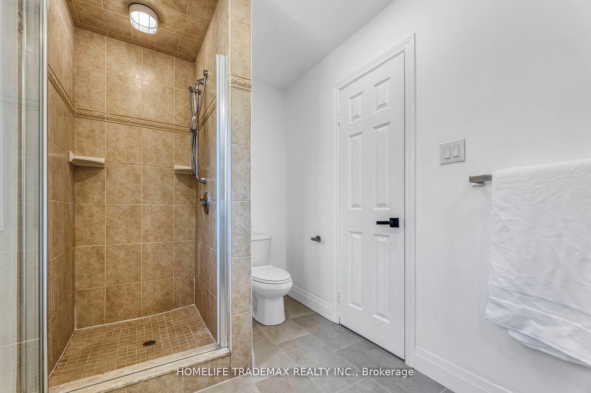 Photo 20 of 1184 Pebblestone Crescent, Pickering, Liverpool — HOMEH