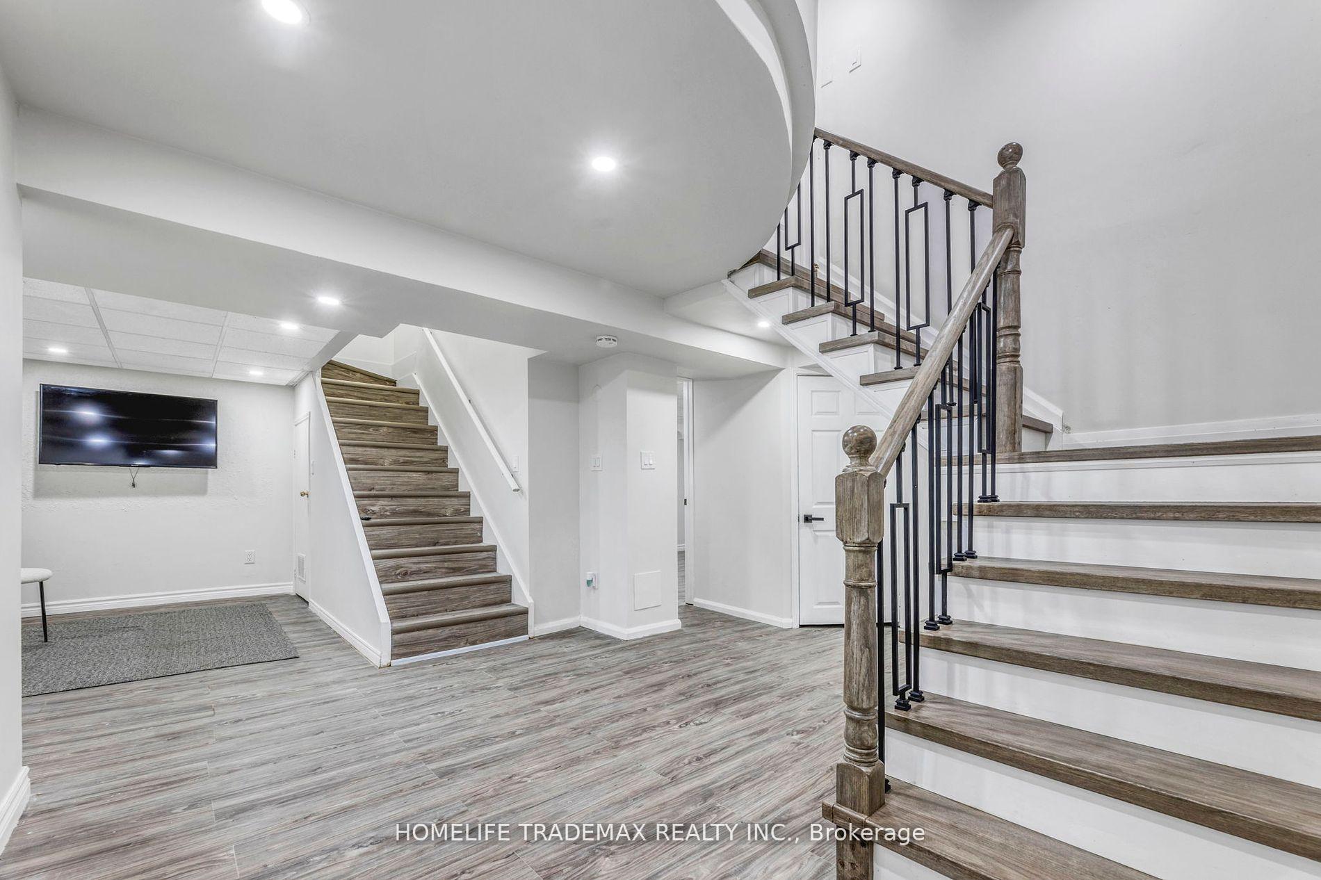 Photo 29 of 1184 Pebblestone Crescent, Pickering, Liverpool — HOMEH