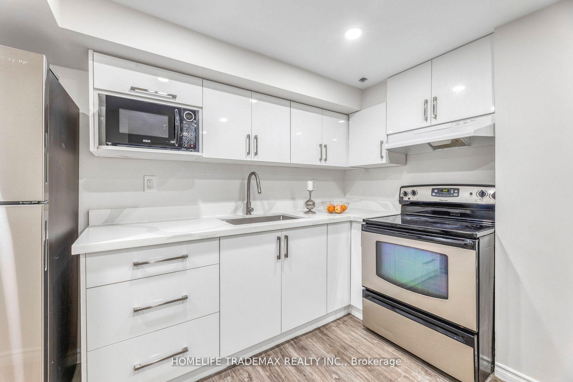 Photo 33 of 1184 Pebblestone Crescent, Pickering, Liverpool — HOMEH