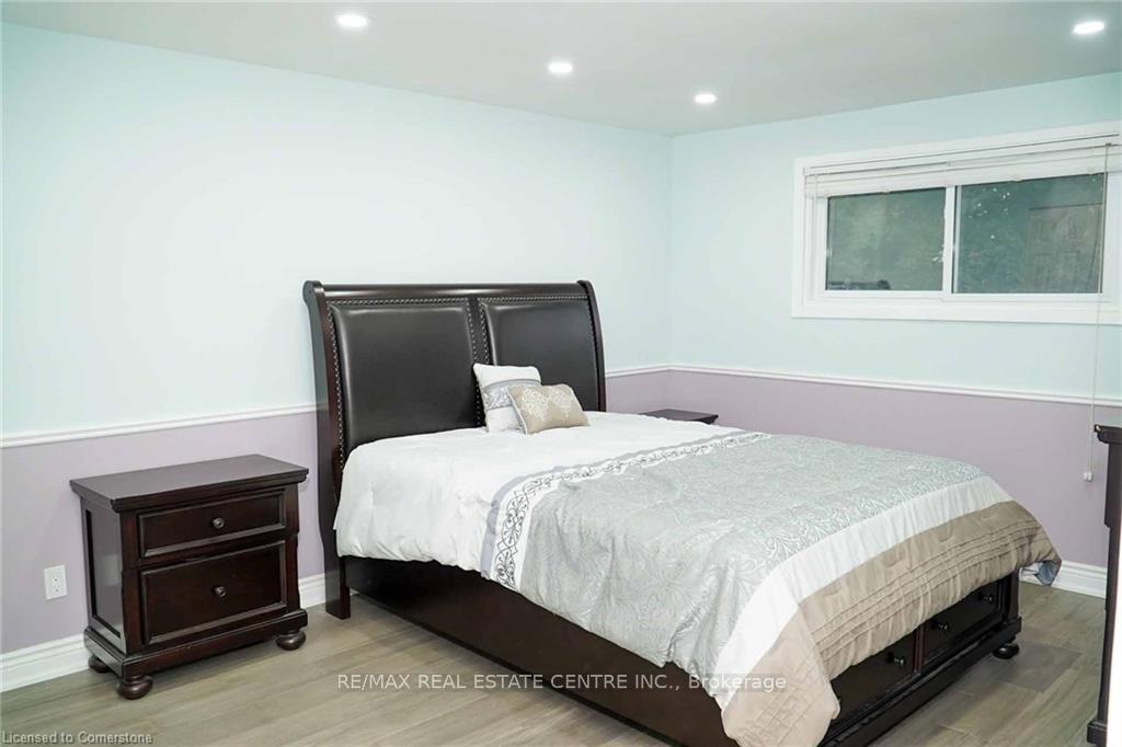 Photo 21 of 11 Wheatfield Crescent, Kitchener — HOMEH