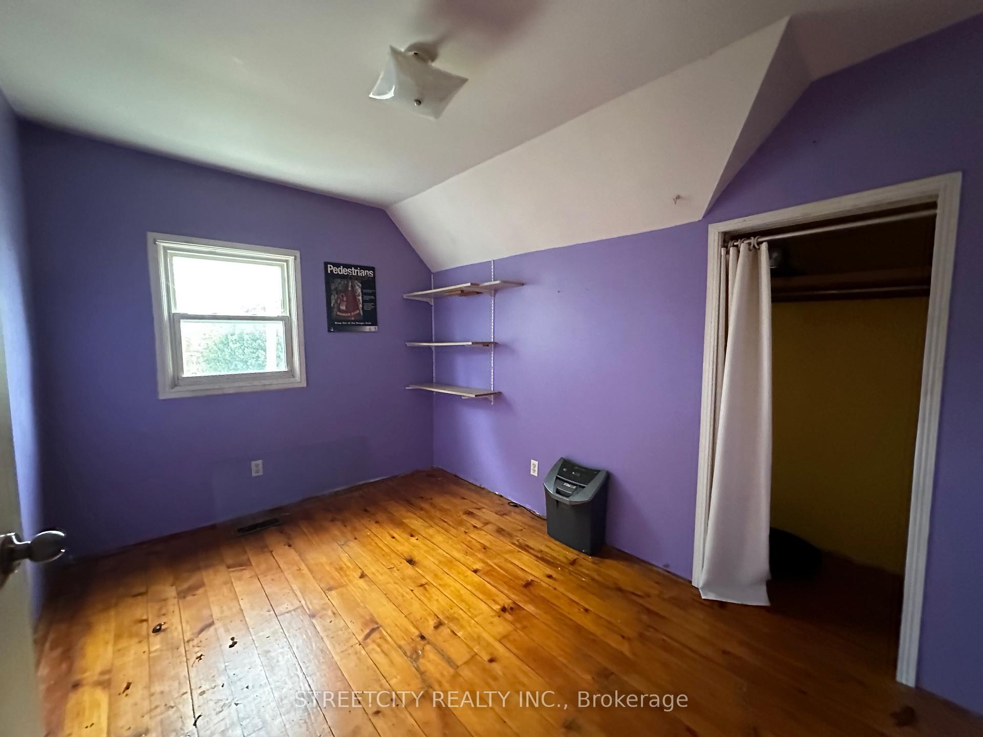 Photo 5 of 2375 Boswell Street, St. Clair — HOMEH