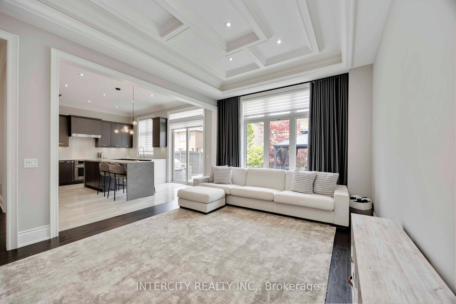 Photo 14 of 40 Garyscholl Road, Vaughan, Vellore Village — HOMEH