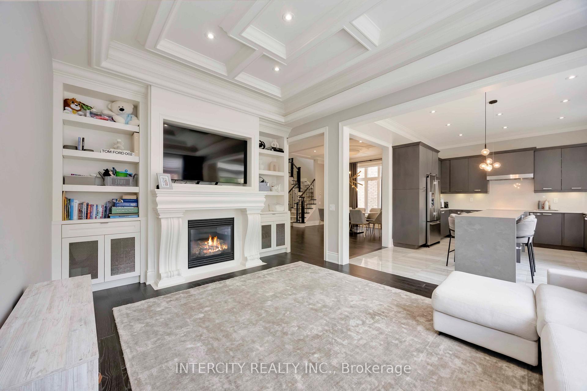 Photo 10 of 40 Garyscholl Road, Vaughan, Vellore Village — HOMEH