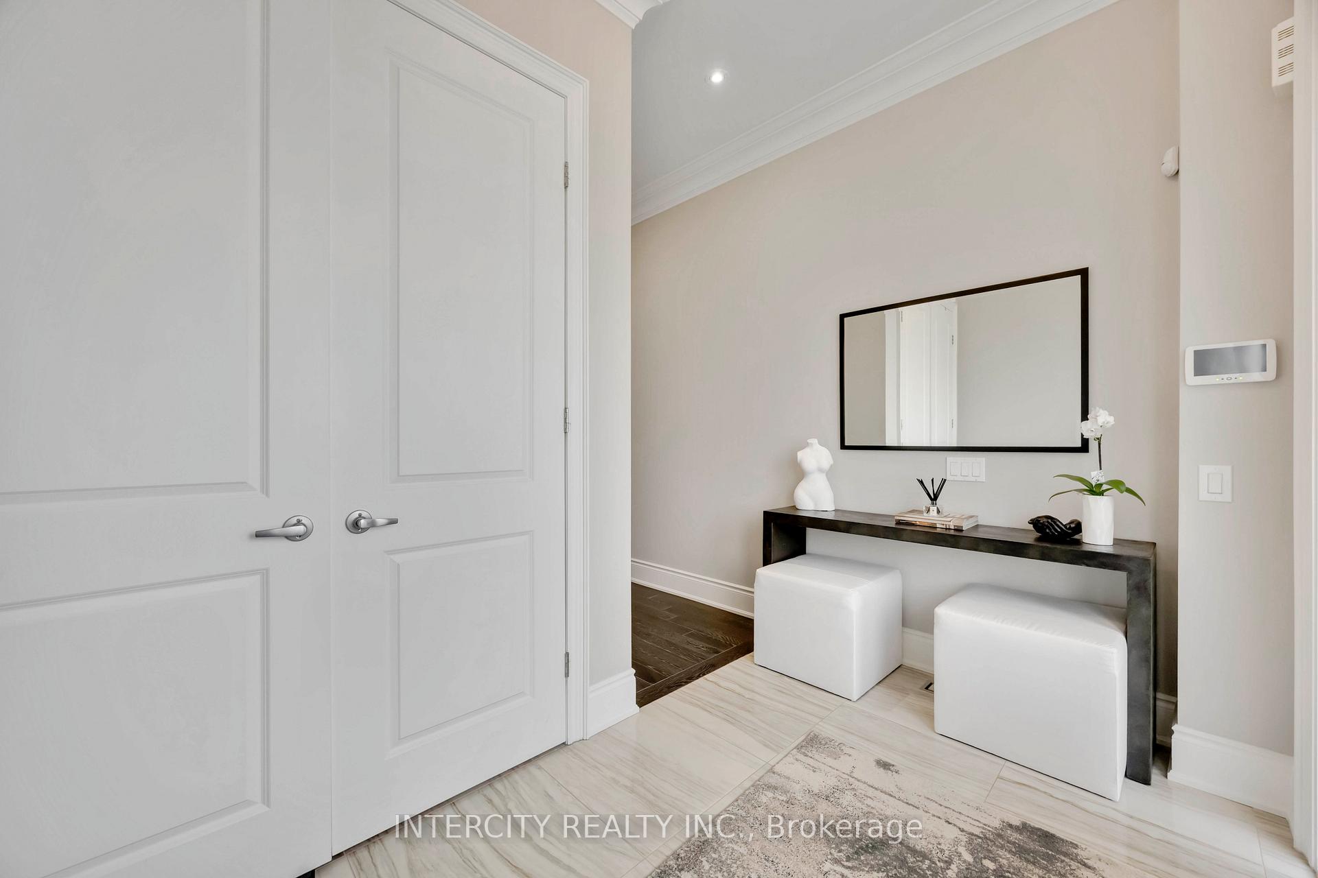 Photo 15 of 40 Garyscholl Road, Vaughan, Vellore Village — HOMEH