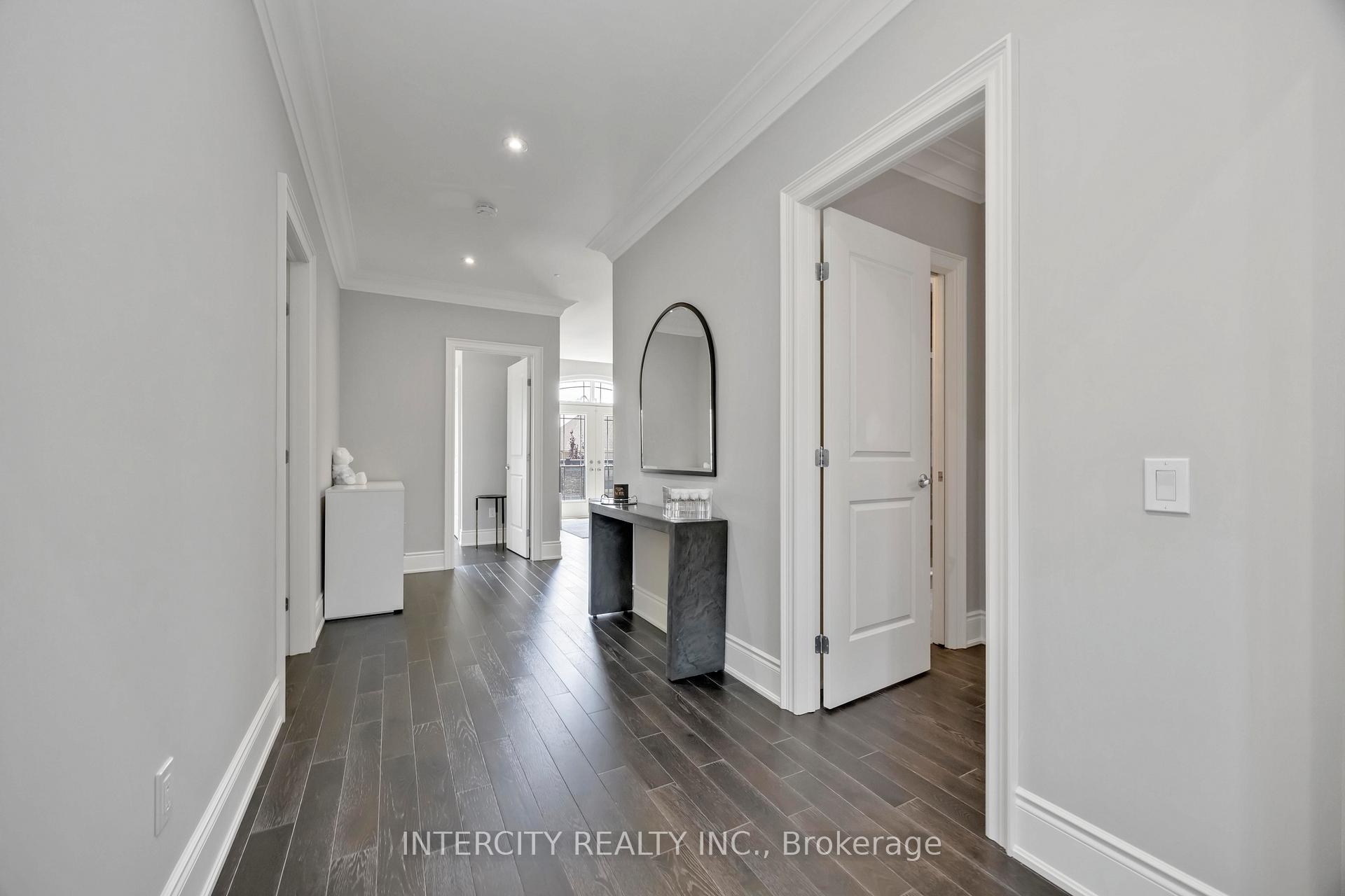 Photo 23 of 40 Garyscholl Road, Vaughan, Vellore Village — HOMEH