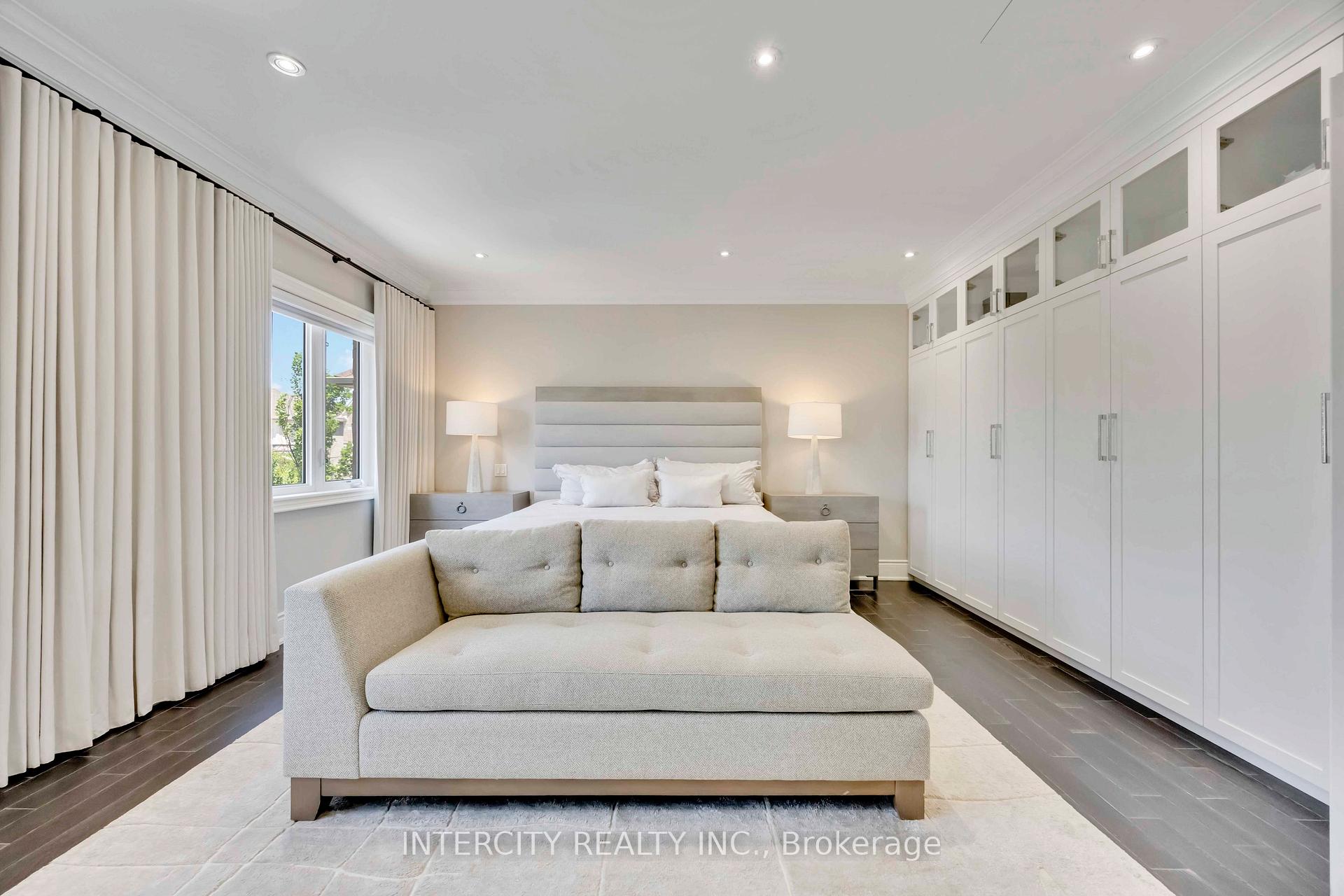 Photo 20 of 40 Garyscholl Road, Vaughan, Vellore Village — HOMEH