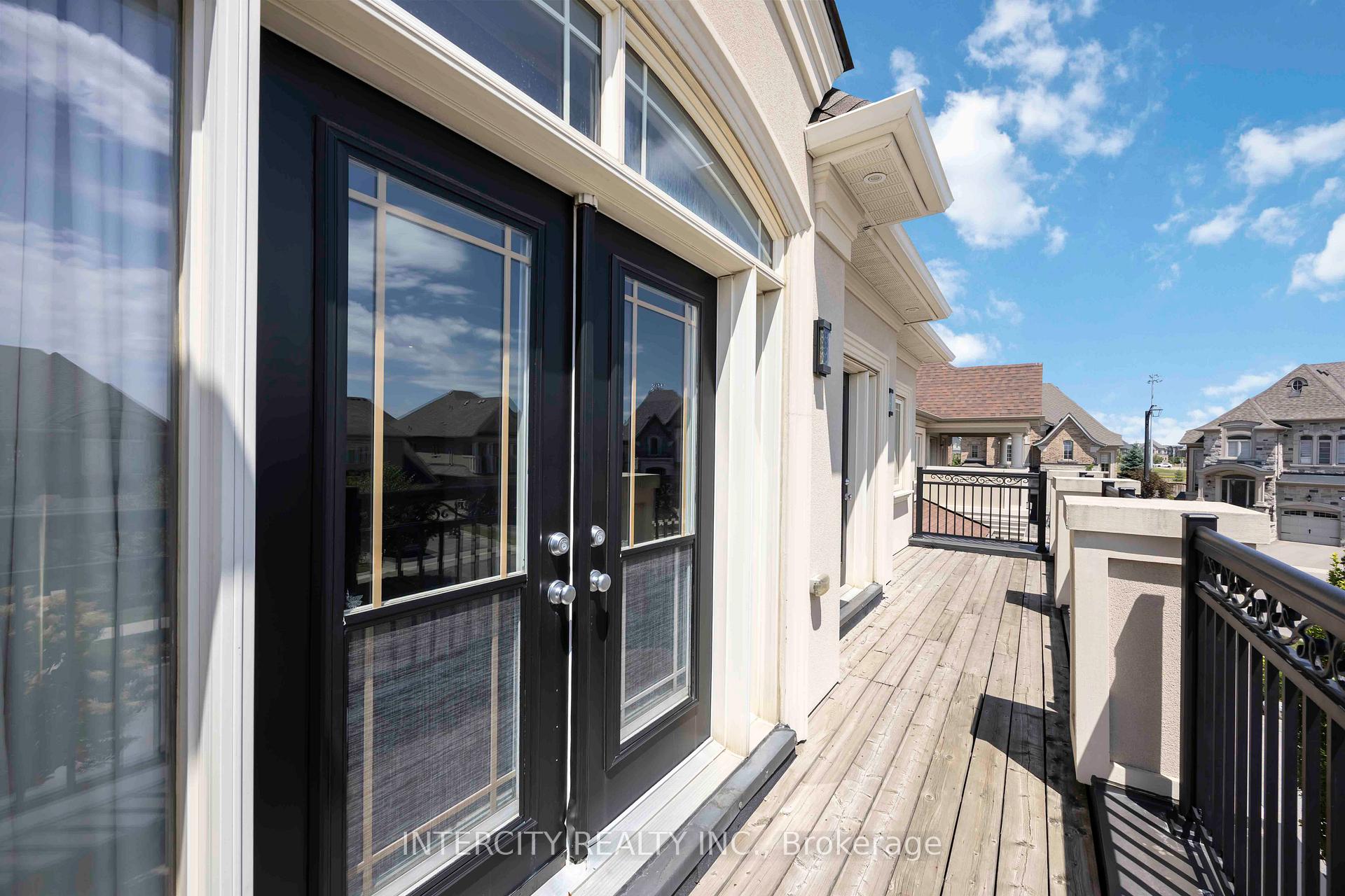 Photo 41 of 40 Garyscholl Road, Vaughan, Vellore Village — HOMEH