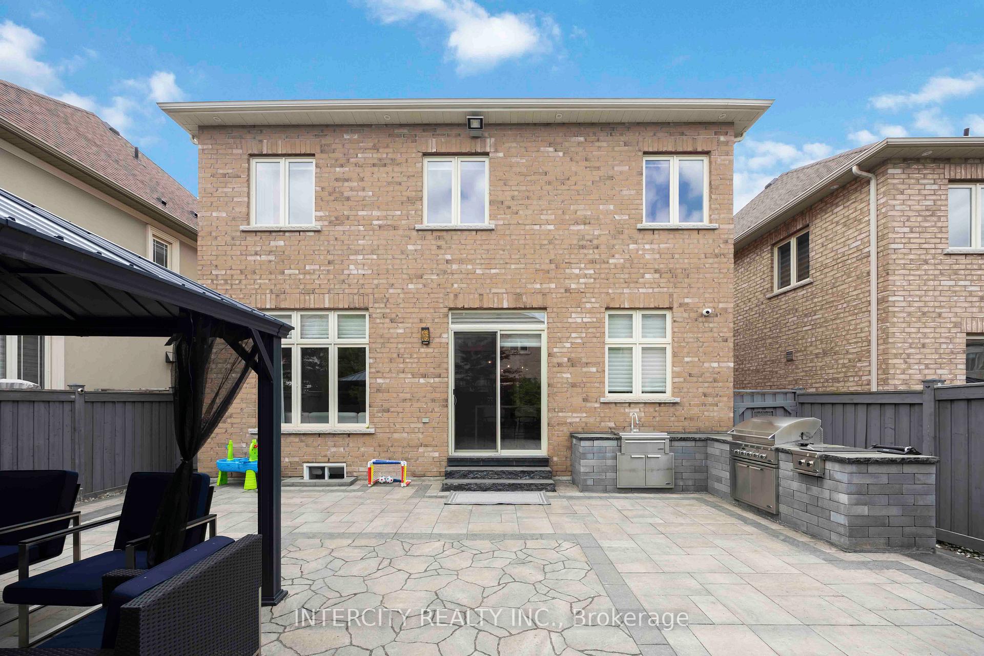 Photo 35 of 40 Garyscholl Road, Vaughan, Vellore Village — HOMEH